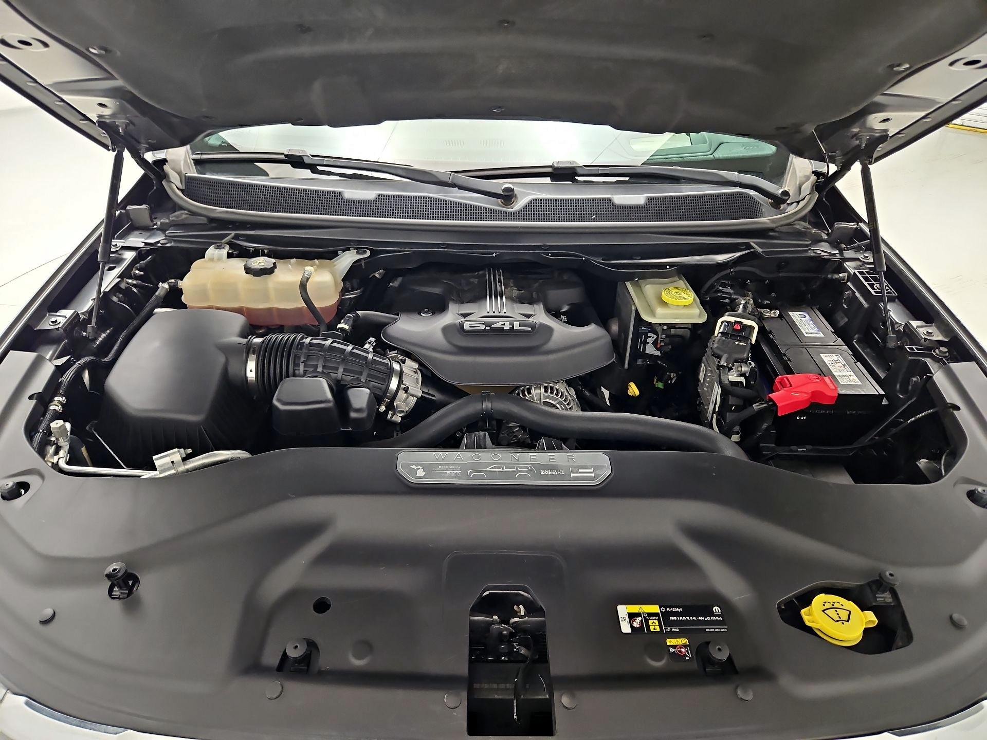 Thumbnail: 2022 Jeep Grand Wagoneer - 20