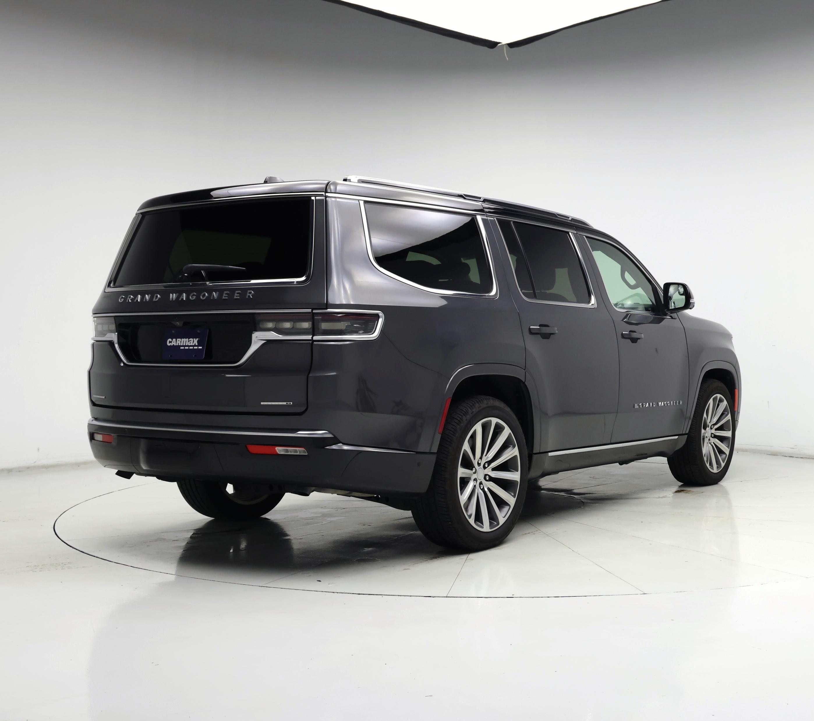 Thumbnail: 2022 Jeep Grand Wagoneer - 8