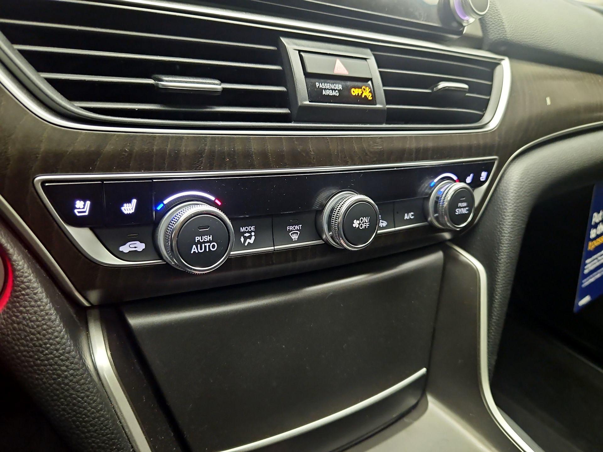 Thumbnail: 2018 Honda Accord - 17