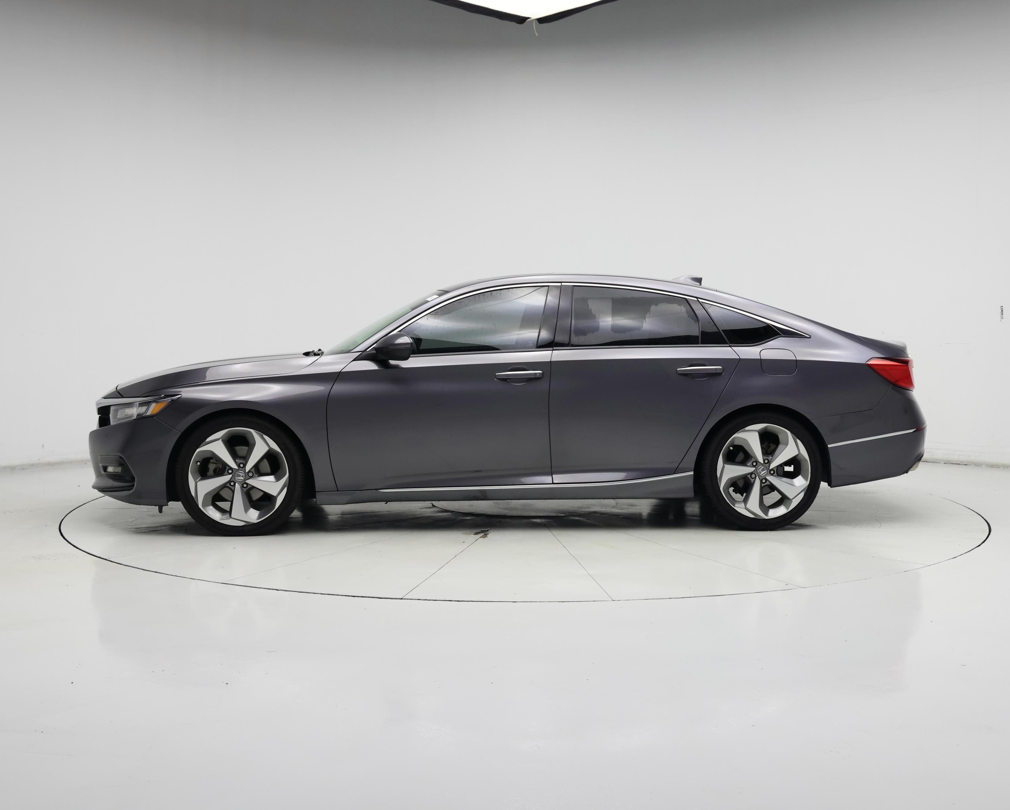 Thumbnail: 2018 Honda Accord - 3