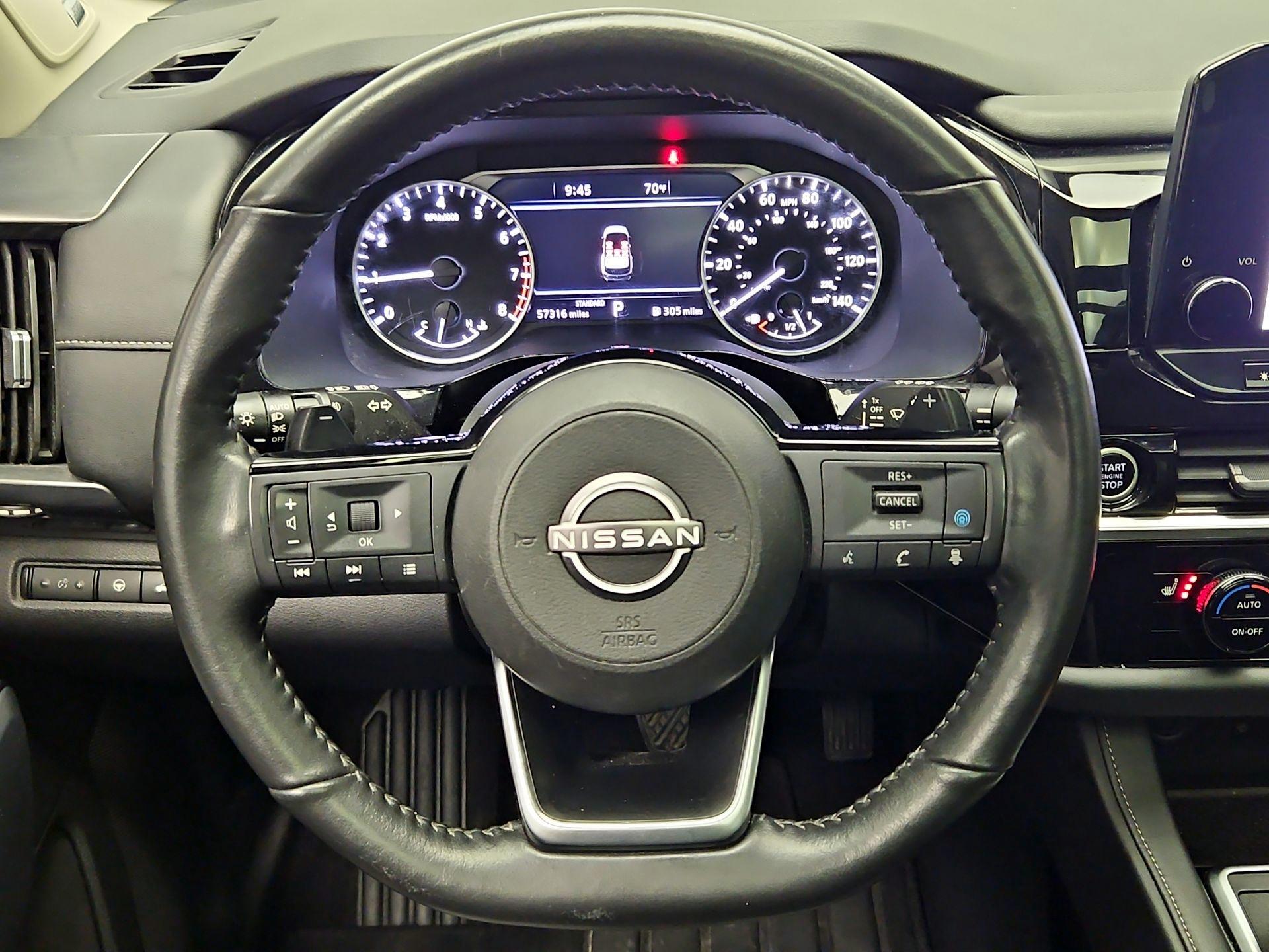 Thumbnail: 2023 Nissan Pathfinder - 10