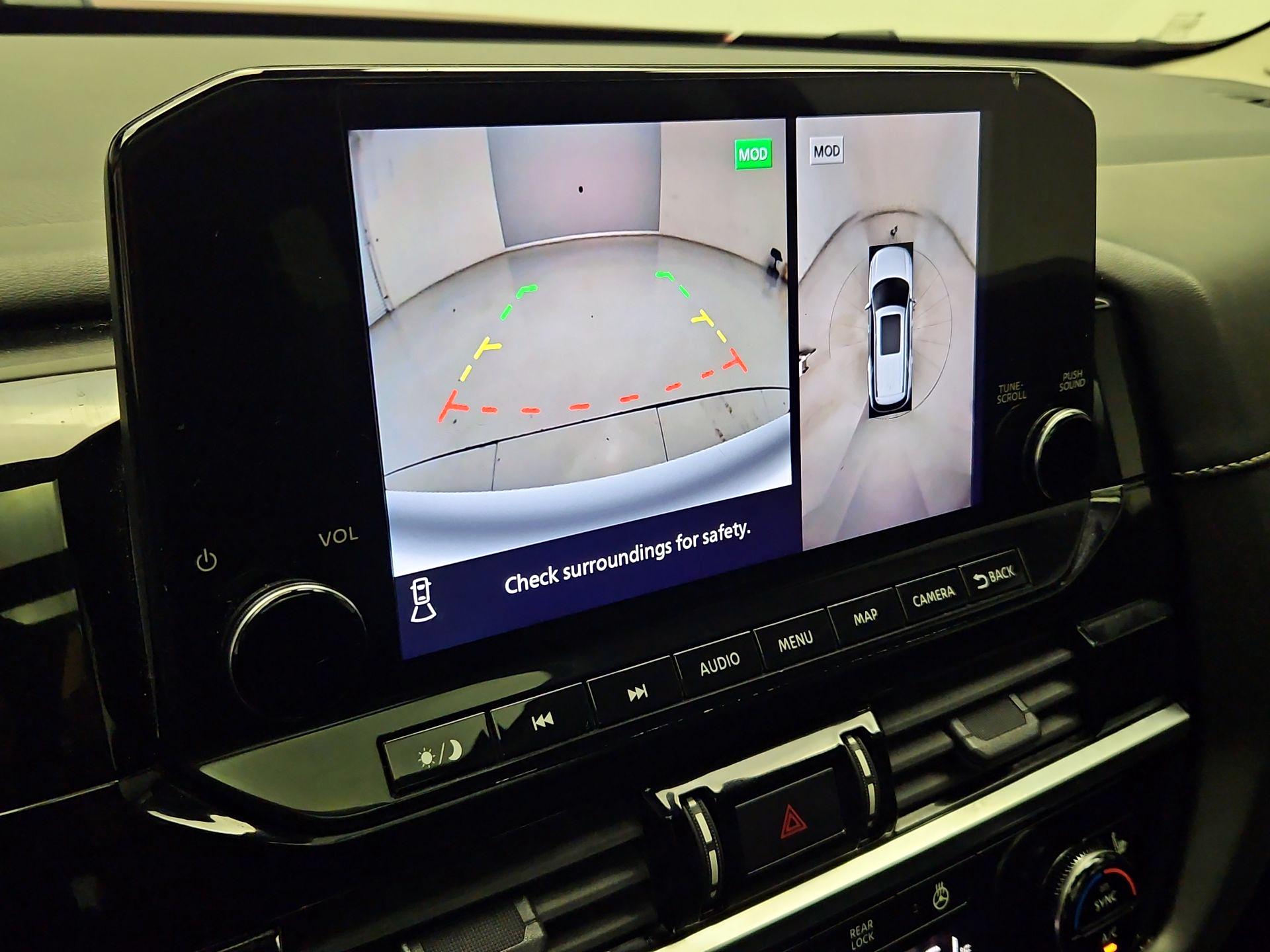 Thumbnail: 2023 Nissan Pathfinder - 15