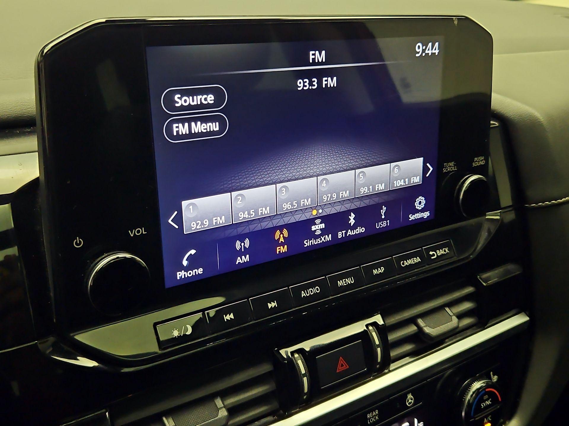 Thumbnail: 2023 Nissan Pathfinder - 16