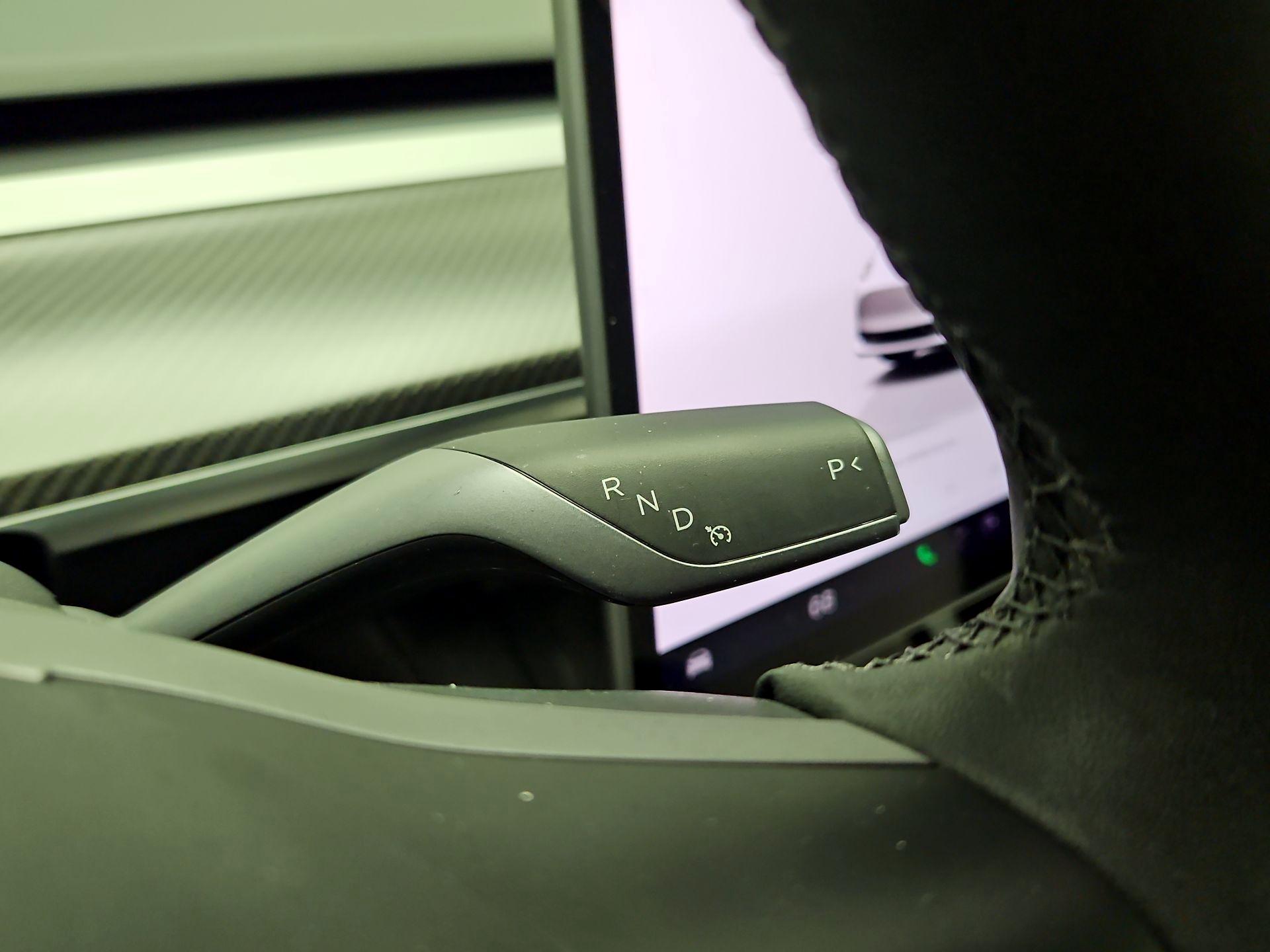 Thumbnail: 2023 Tesla Model 3 - 17