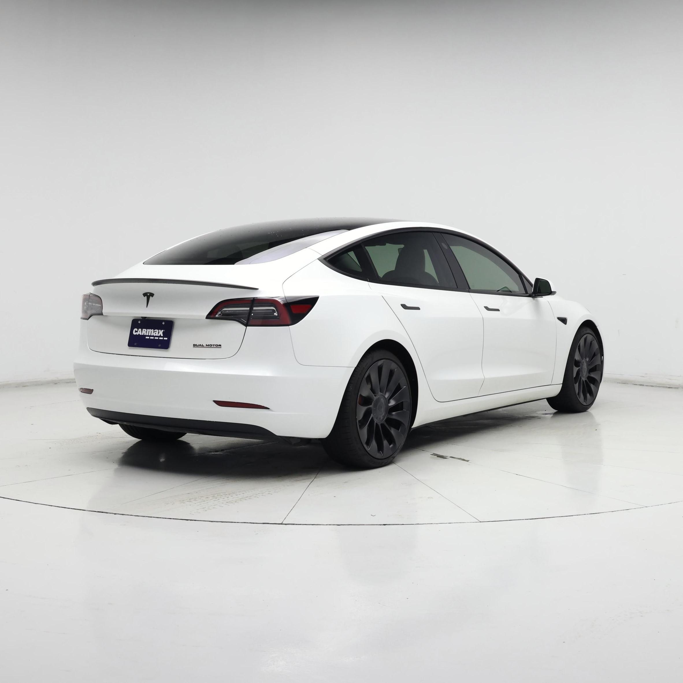 Thumbnail: 2023 Tesla Model 3 - 8