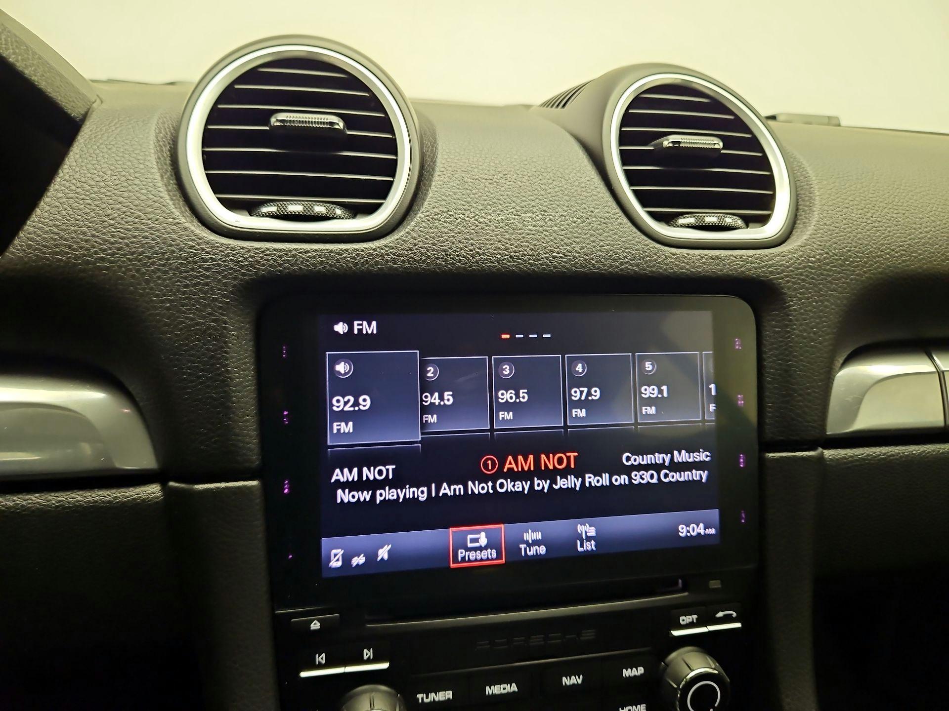 Thumbnail: 2018 Porsche 718 Cayman - 14