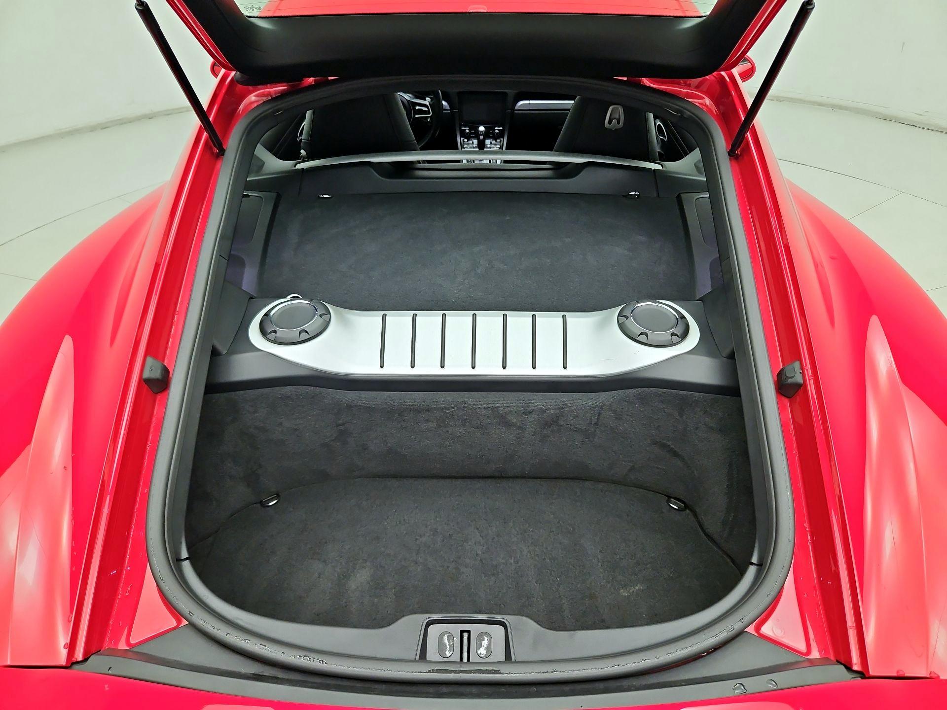 Thumbnail: 2018 Porsche 718 Cayman - 17