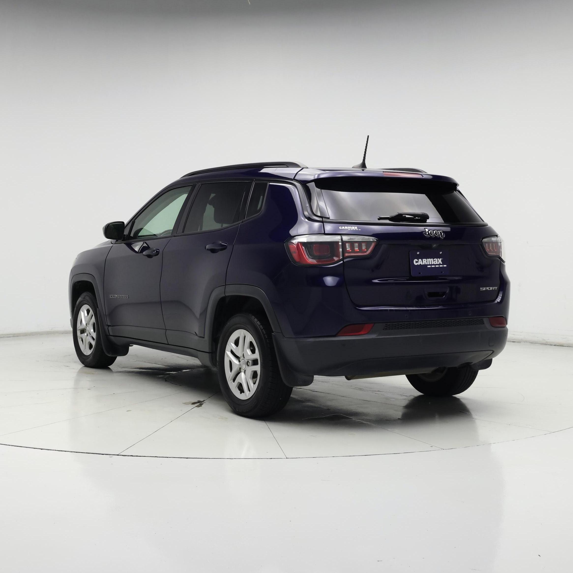 Thumbnail: 2018 Jeep Compass - 2