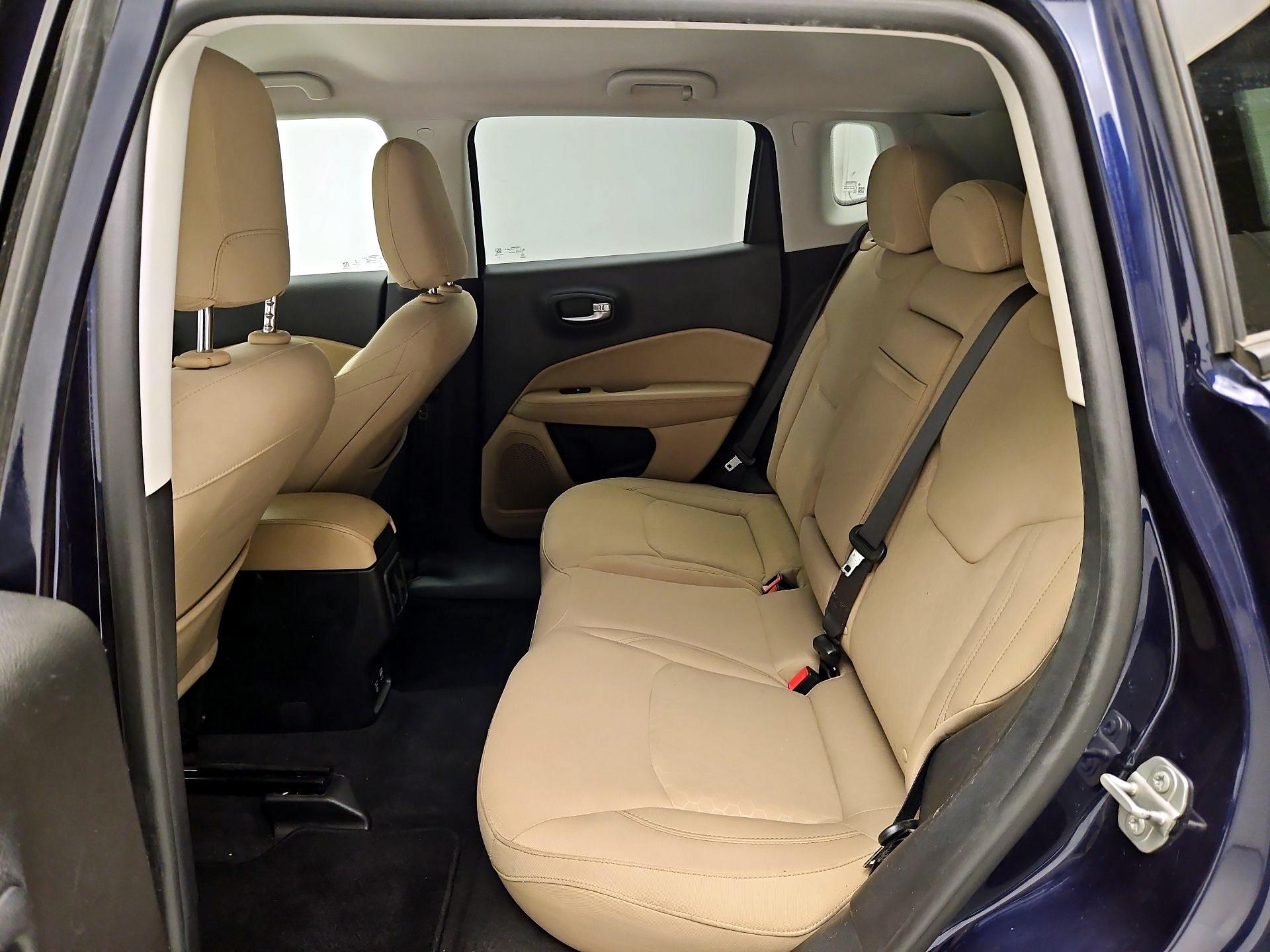 Thumbnail: 2018 Jeep Compass - 19