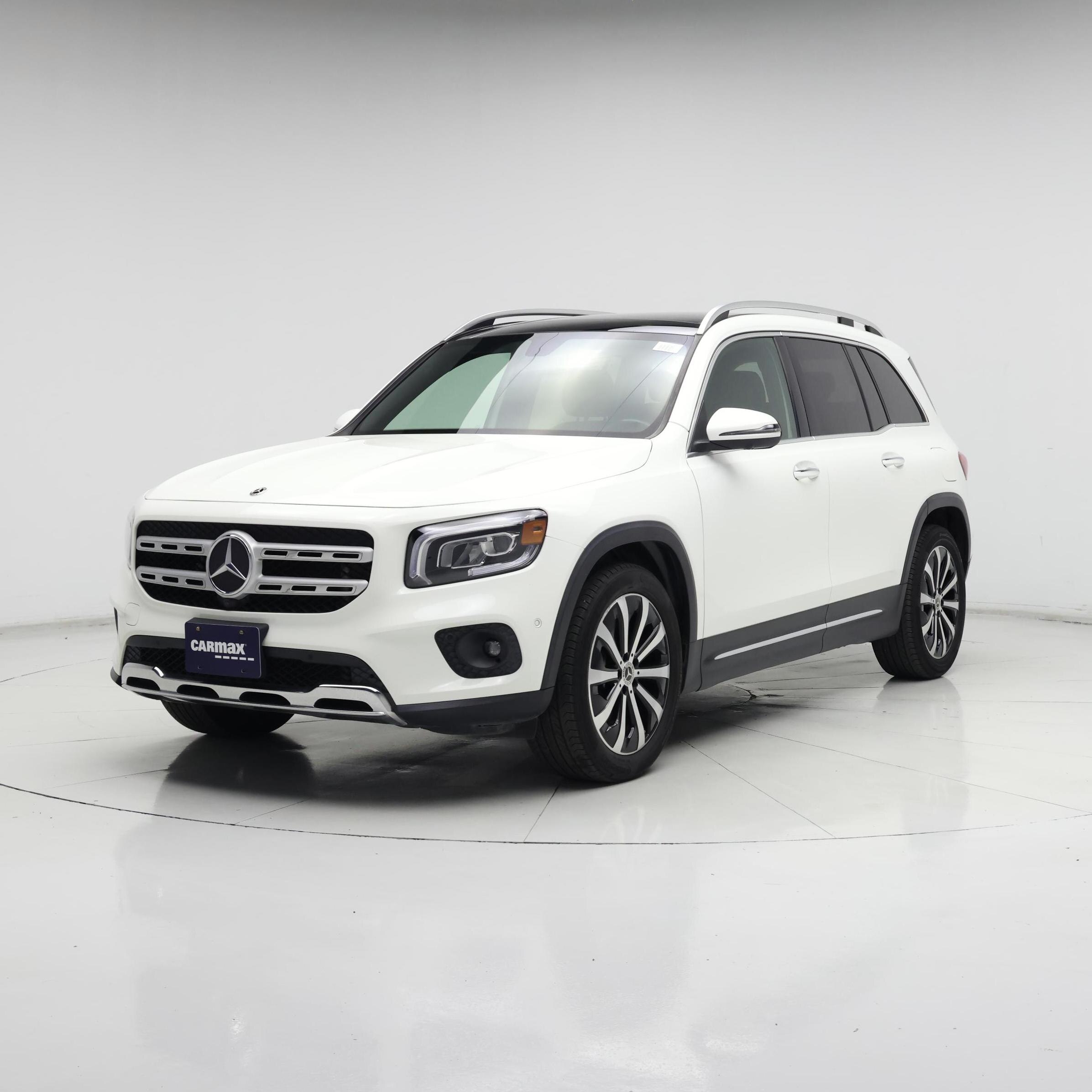 Thumbnail: 2021 Mercedes-Benz GLB - 4