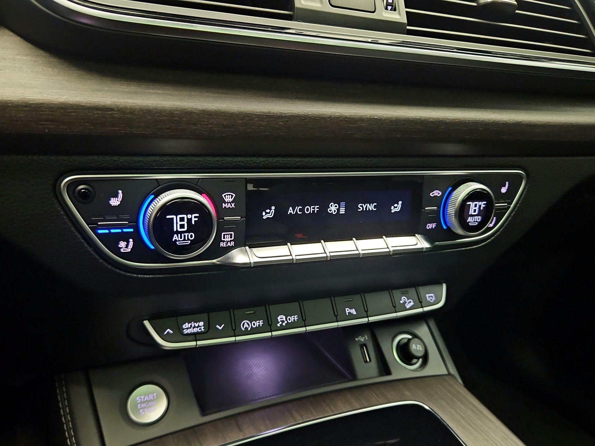 Thumbnail: 2021 Audi Q5 - 17