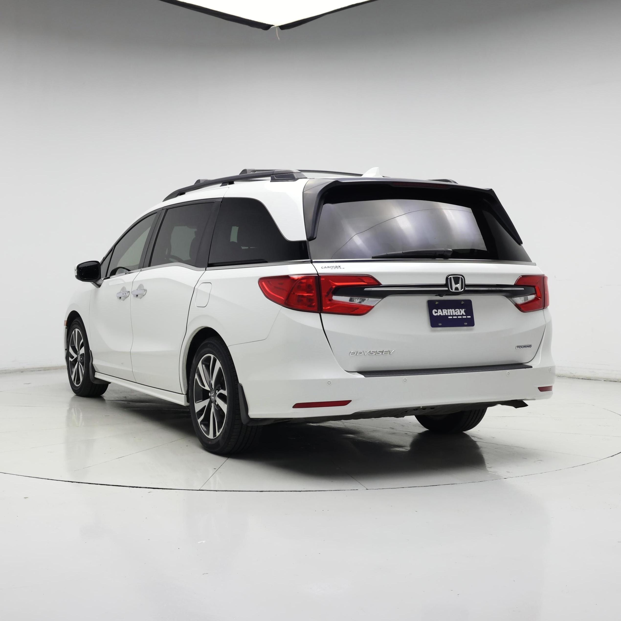 Thumbnail: 2022 Honda Odyssey - 2