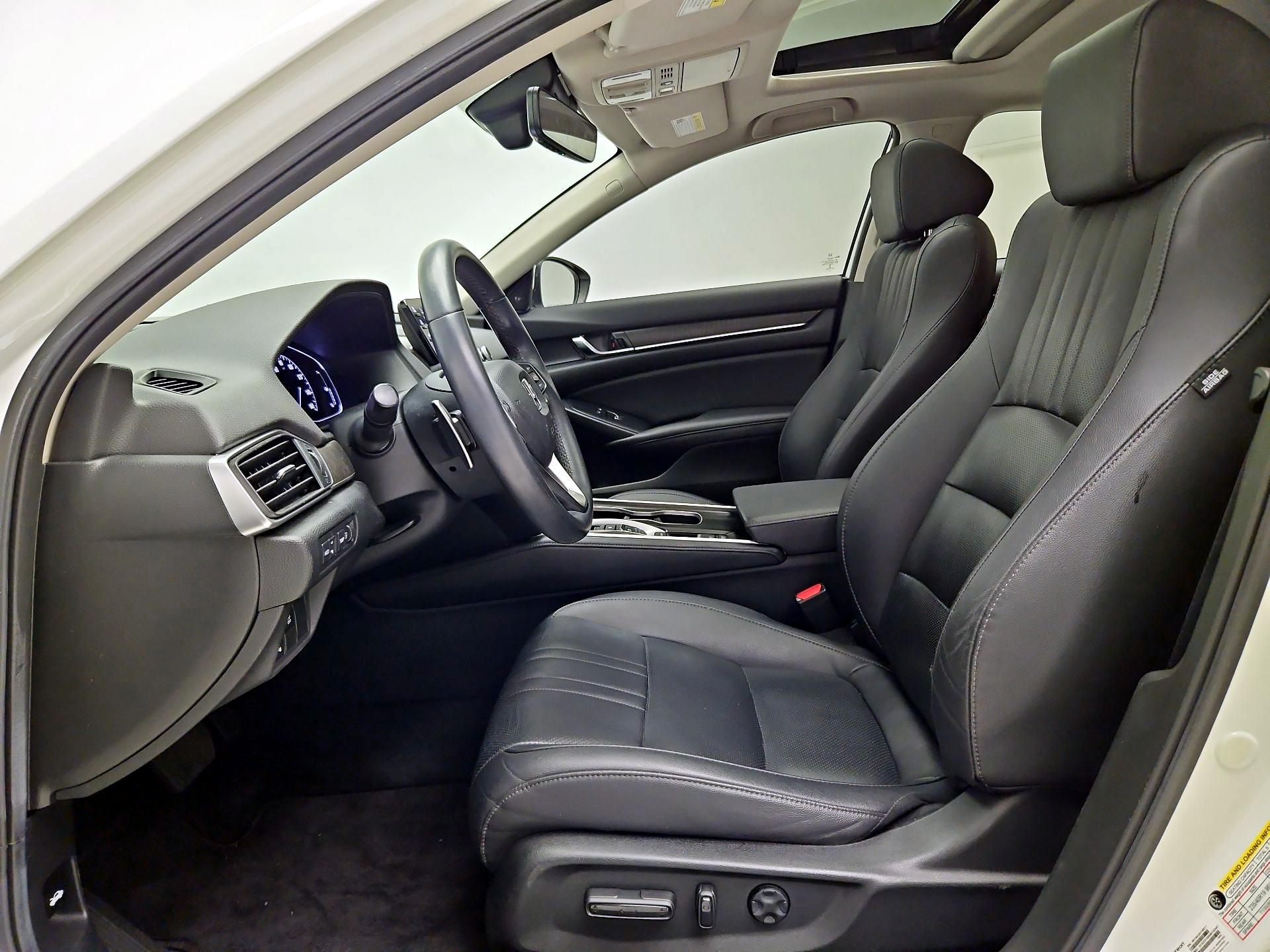 Thumbnail: 2019 Honda Accord - 11