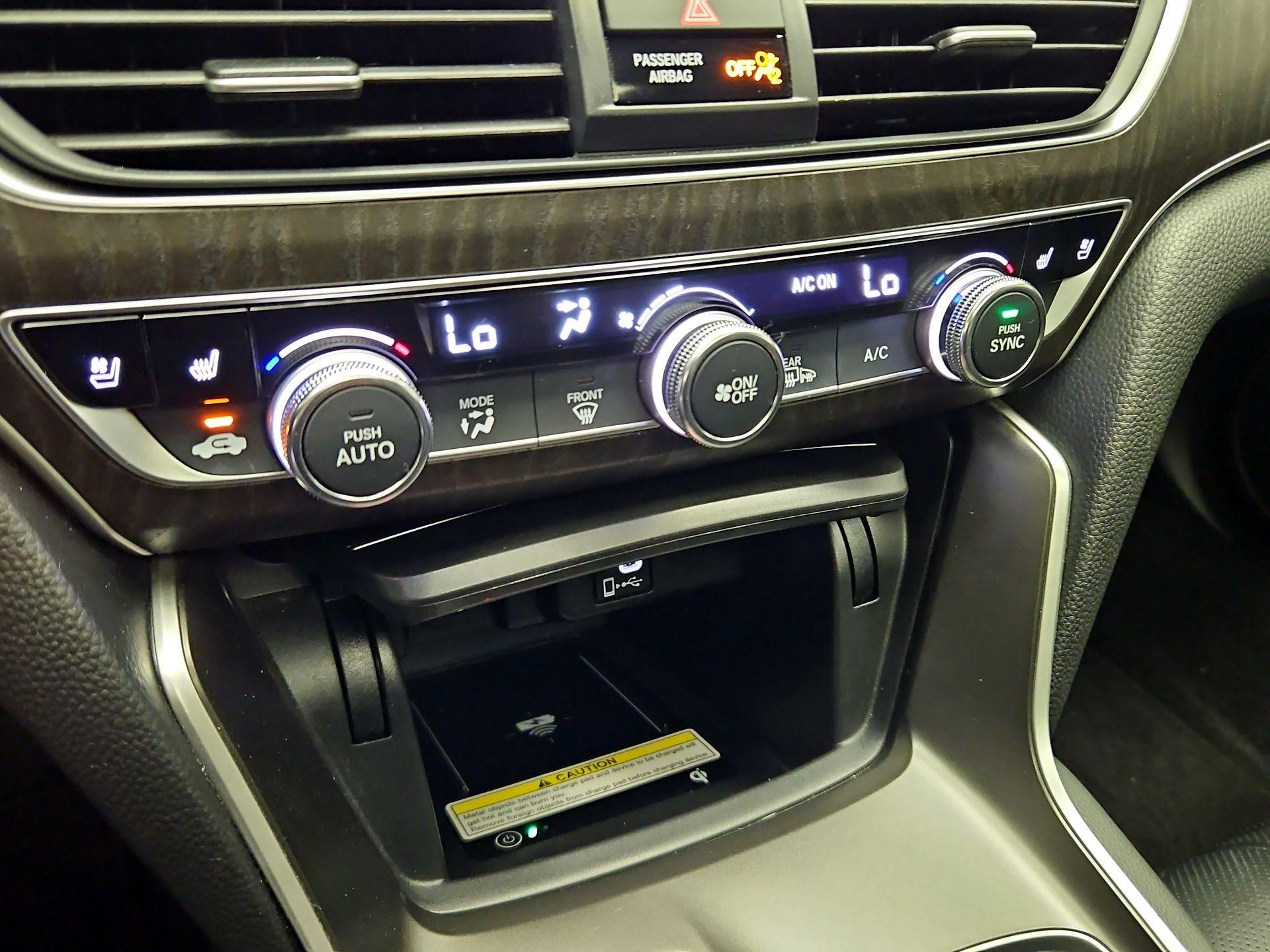 Thumbnail: 2019 Honda Accord - 17