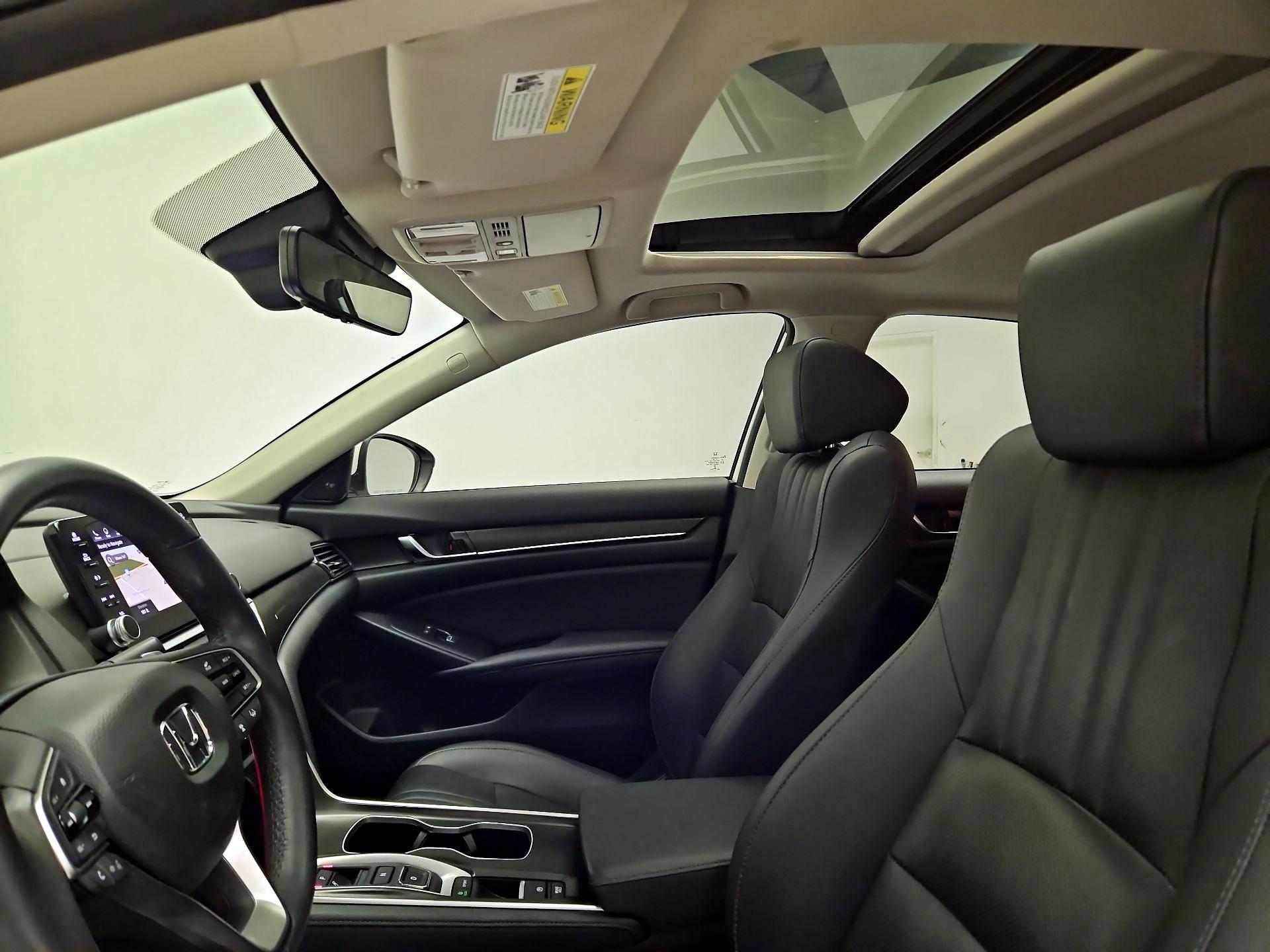 Thumbnail: 2019 Honda Accord - 20