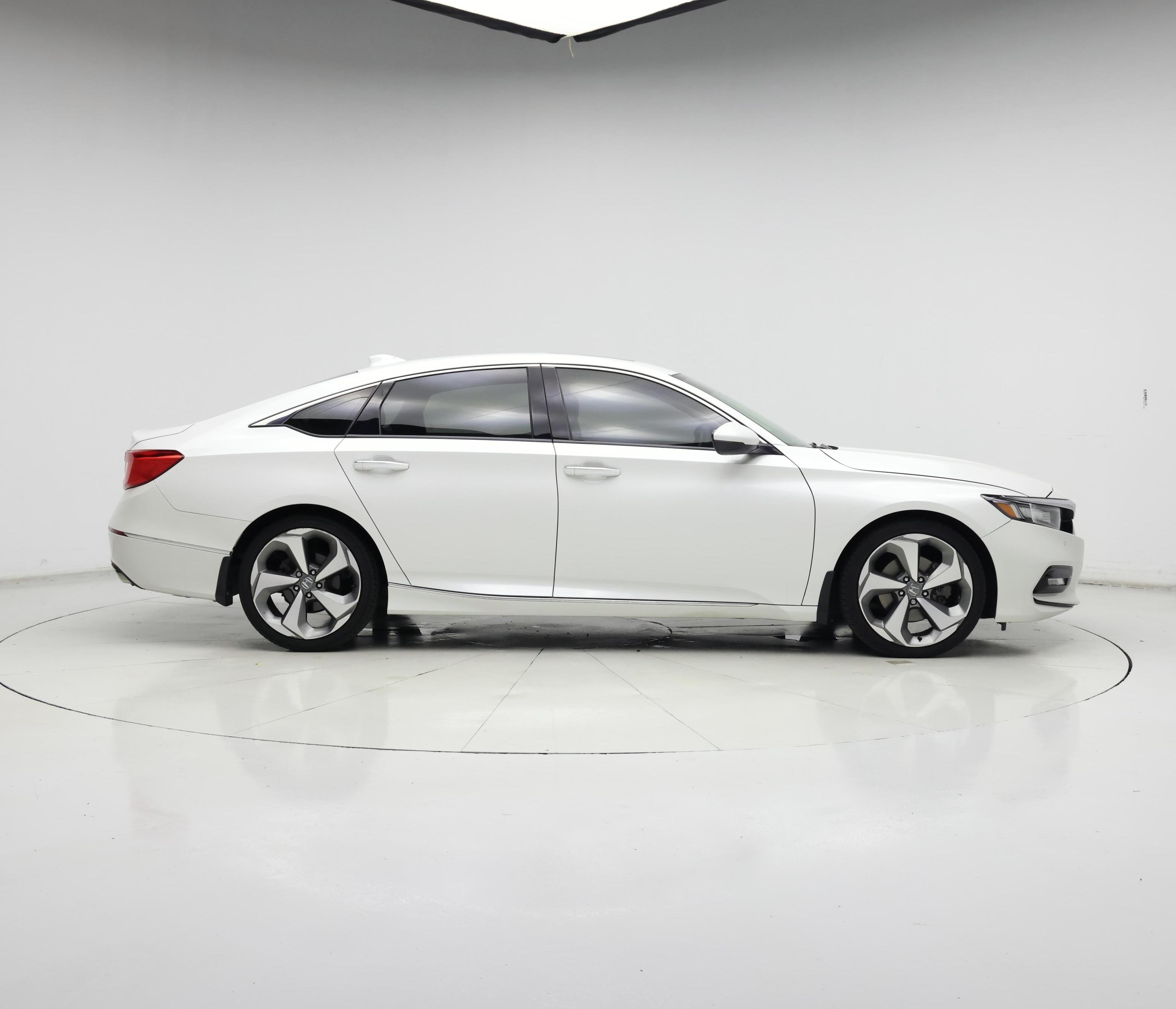 Thumbnail: 2019 Honda Accord - 7