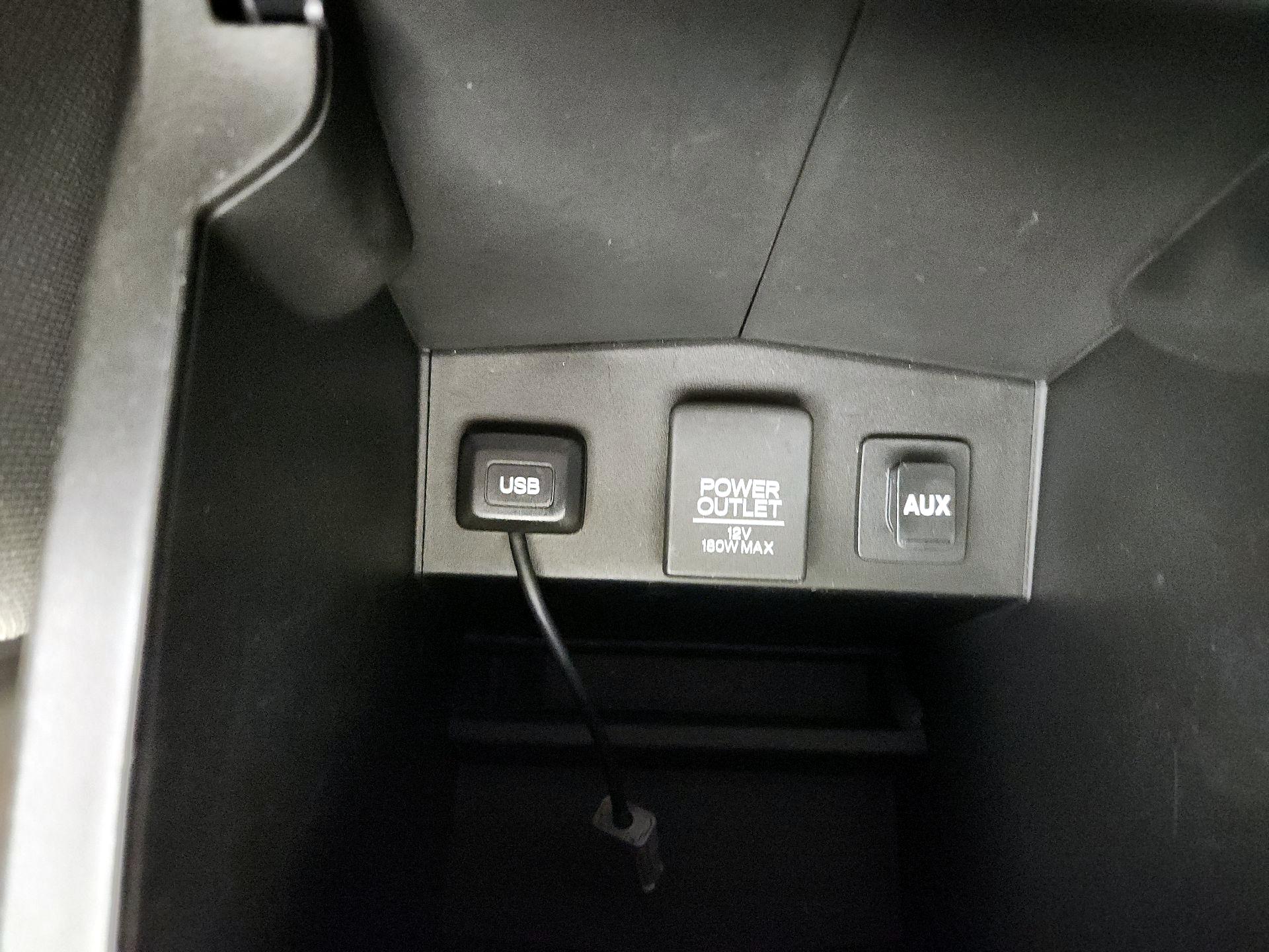 Thumbnail: 2015 Honda CR-V - 18