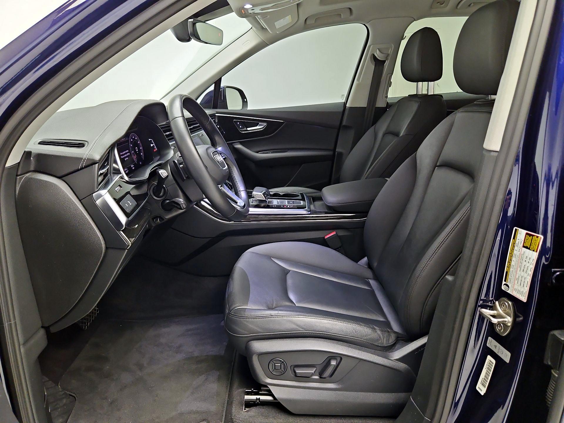 Thumbnail: 2023 Audi Q7 - 11