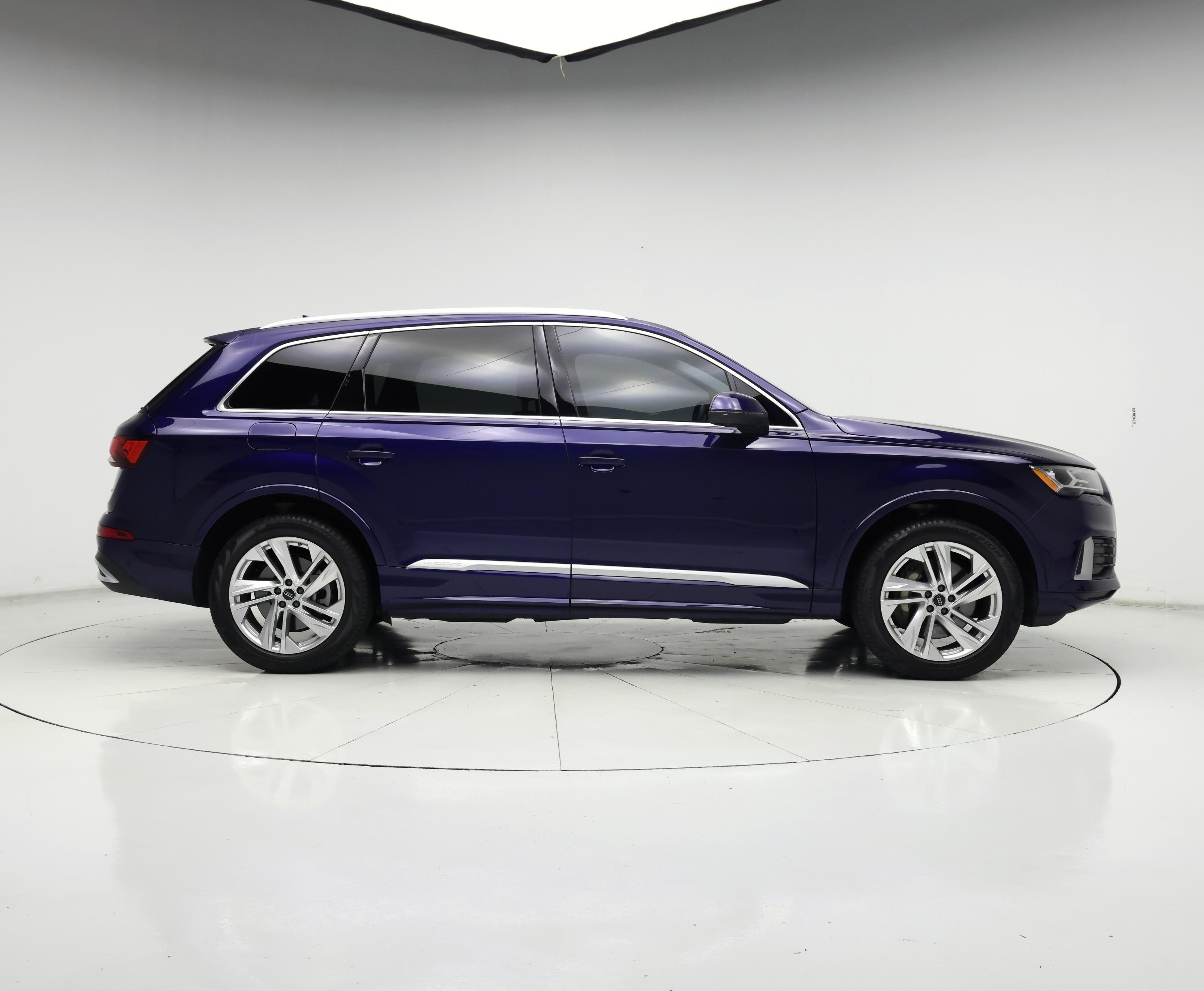 Thumbnail: 2023 Audi Q7 - 7