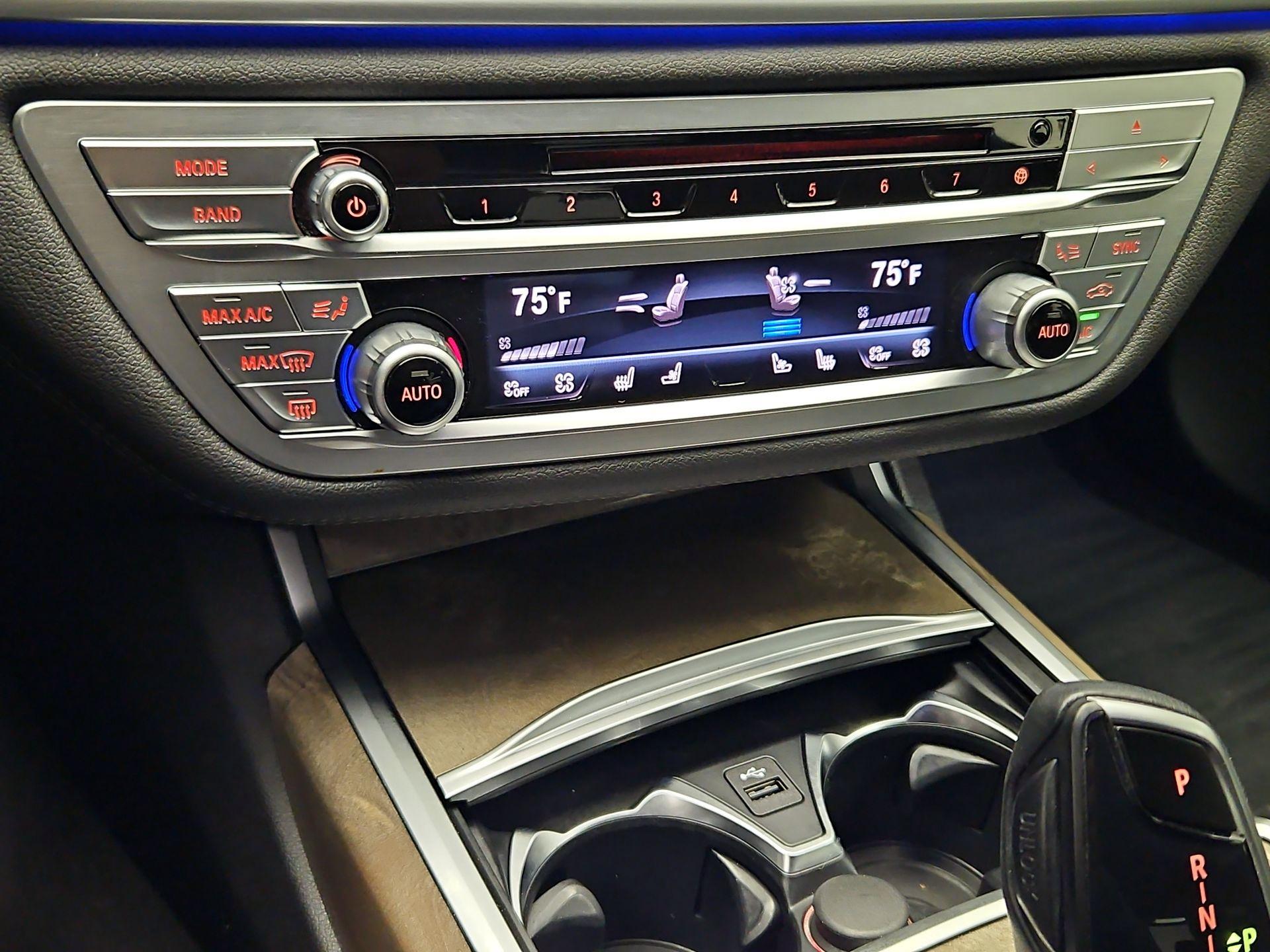 Thumbnail: 2020 BMW 7 Series - 17