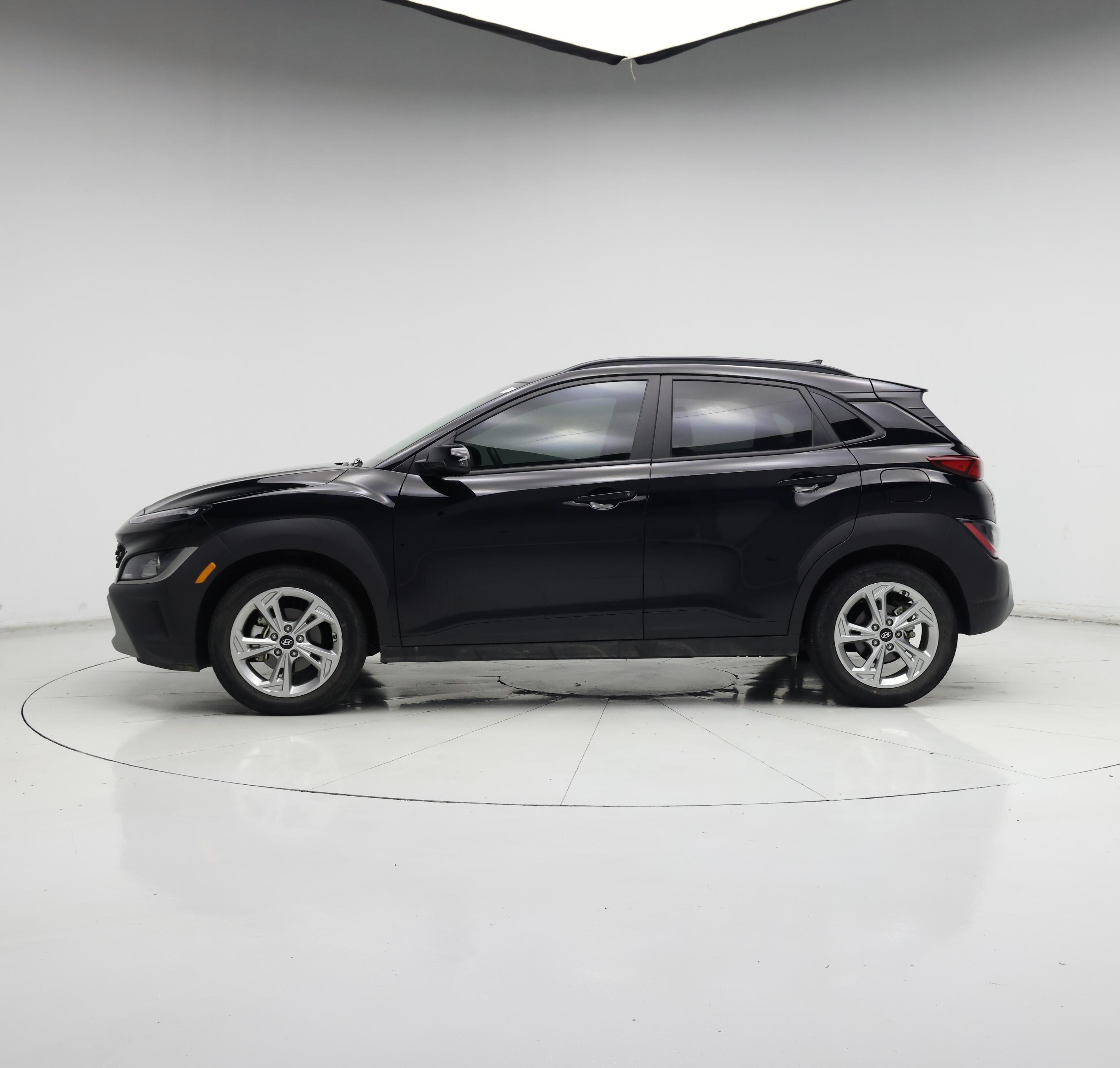 Thumbnail: 2023 Hyundai Kona - 3