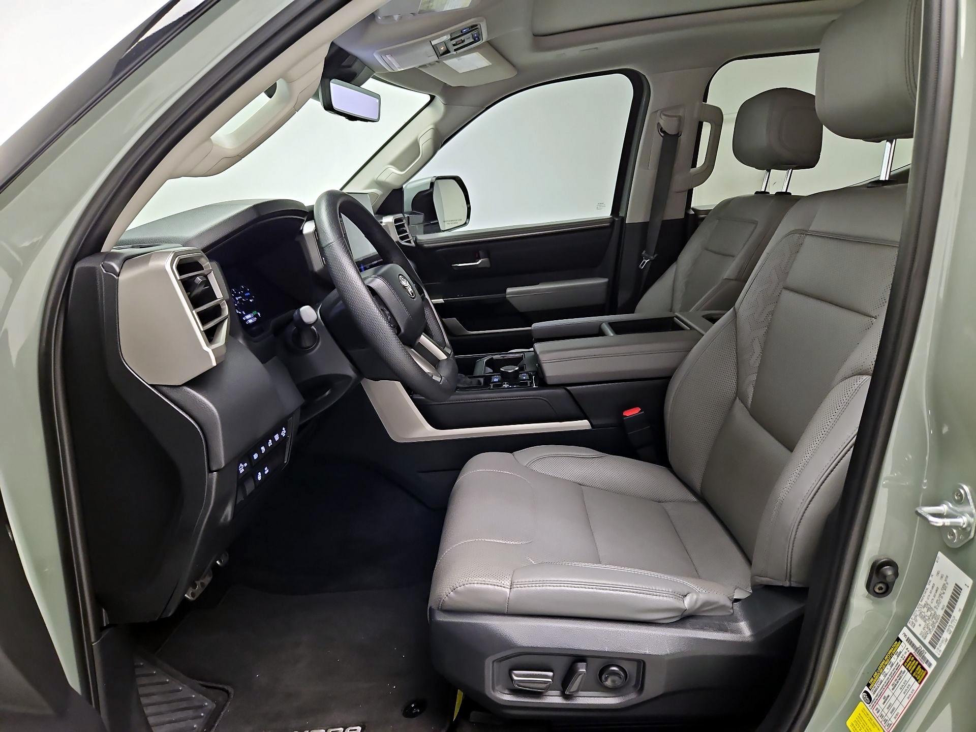 Thumbnail: 2023 Toyota Tundra - 11