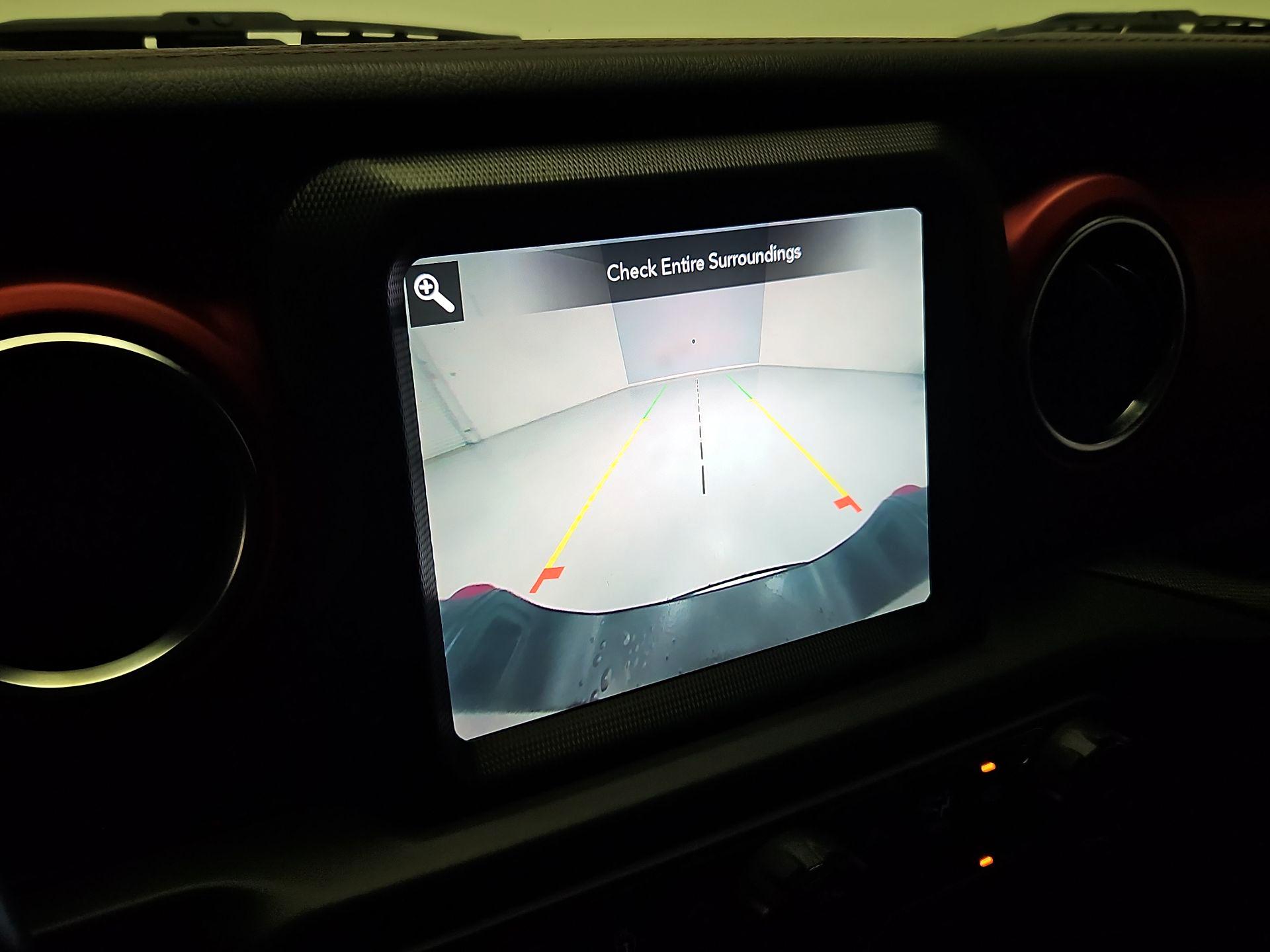 Thumbnail: 2020 Jeep Gladiator - 15