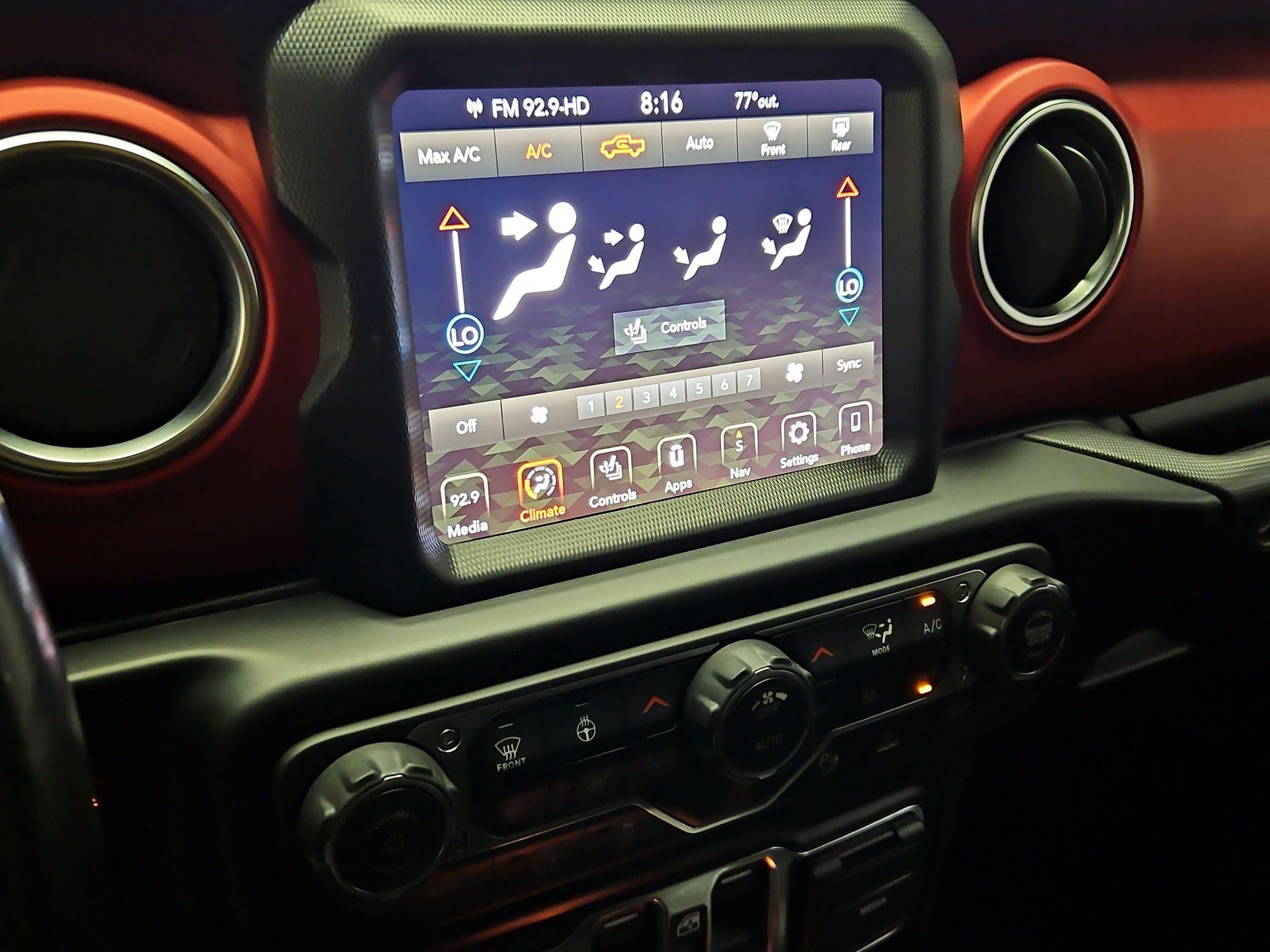 Thumbnail: 2020 Jeep Gladiator - 17