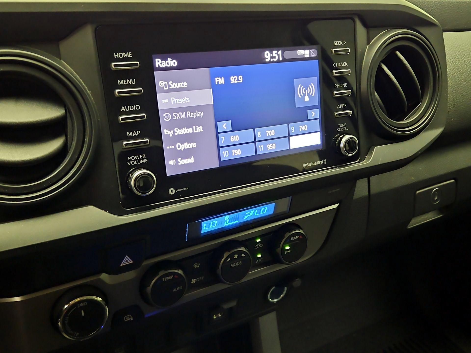 Thumbnail: 2023 Toyota Tacoma - 15