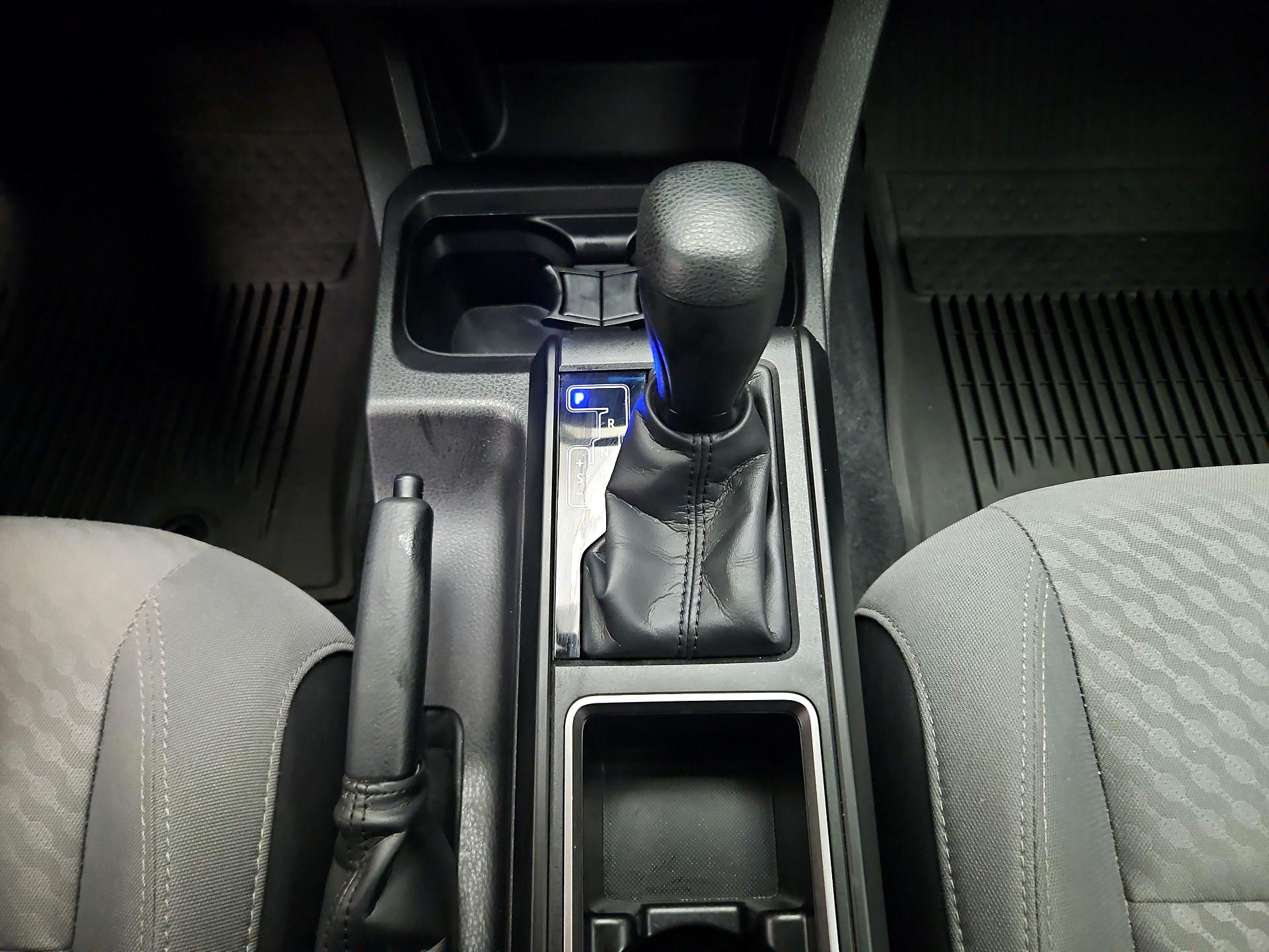 Thumbnail: 2023 Toyota Tacoma - 17