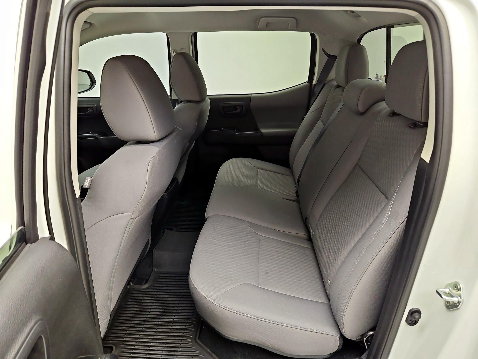 Thumbnail: 2023 Toyota Tacoma - 19