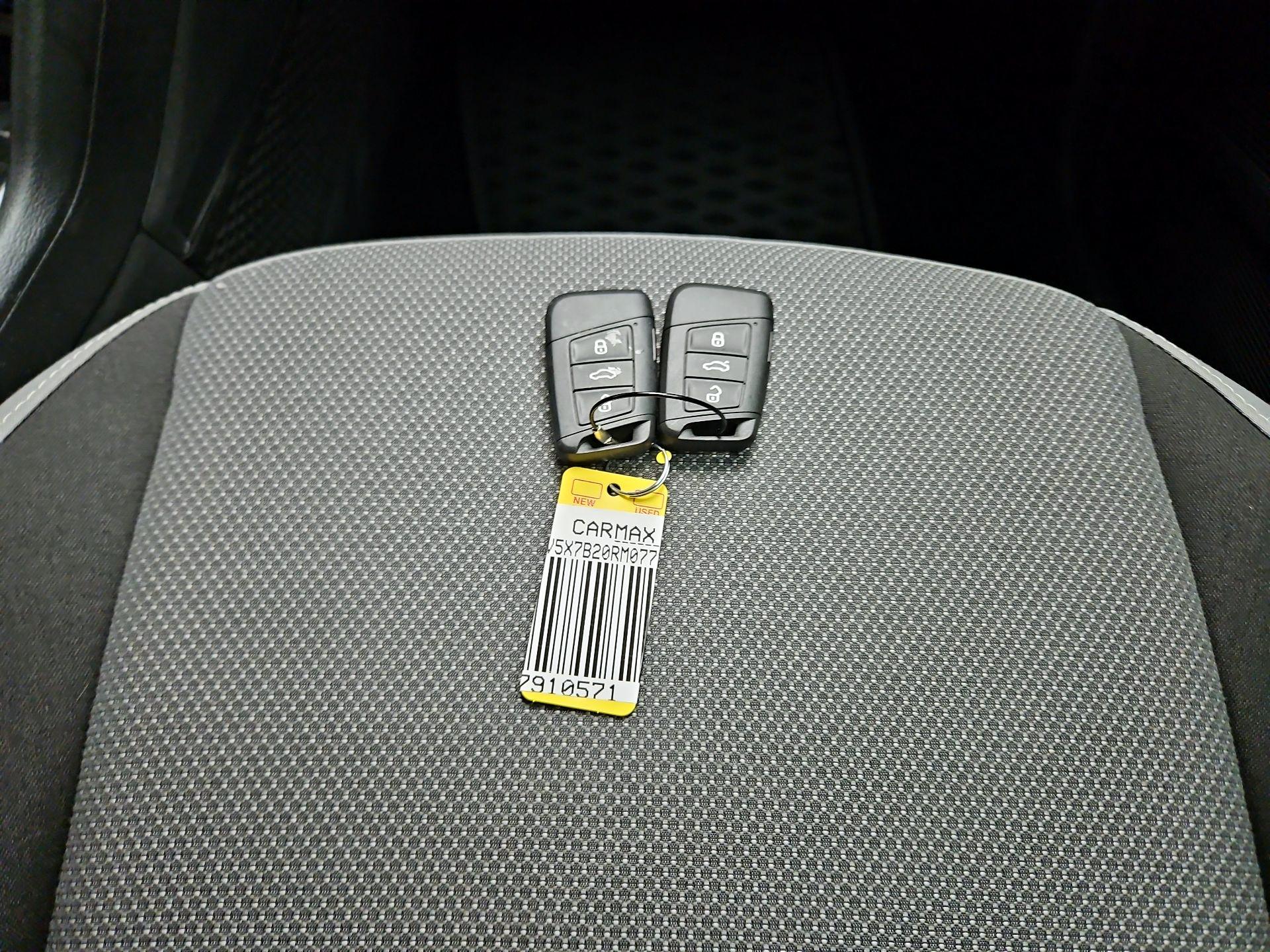 Thumbnail: 2024 Volkswagen Taos - 20