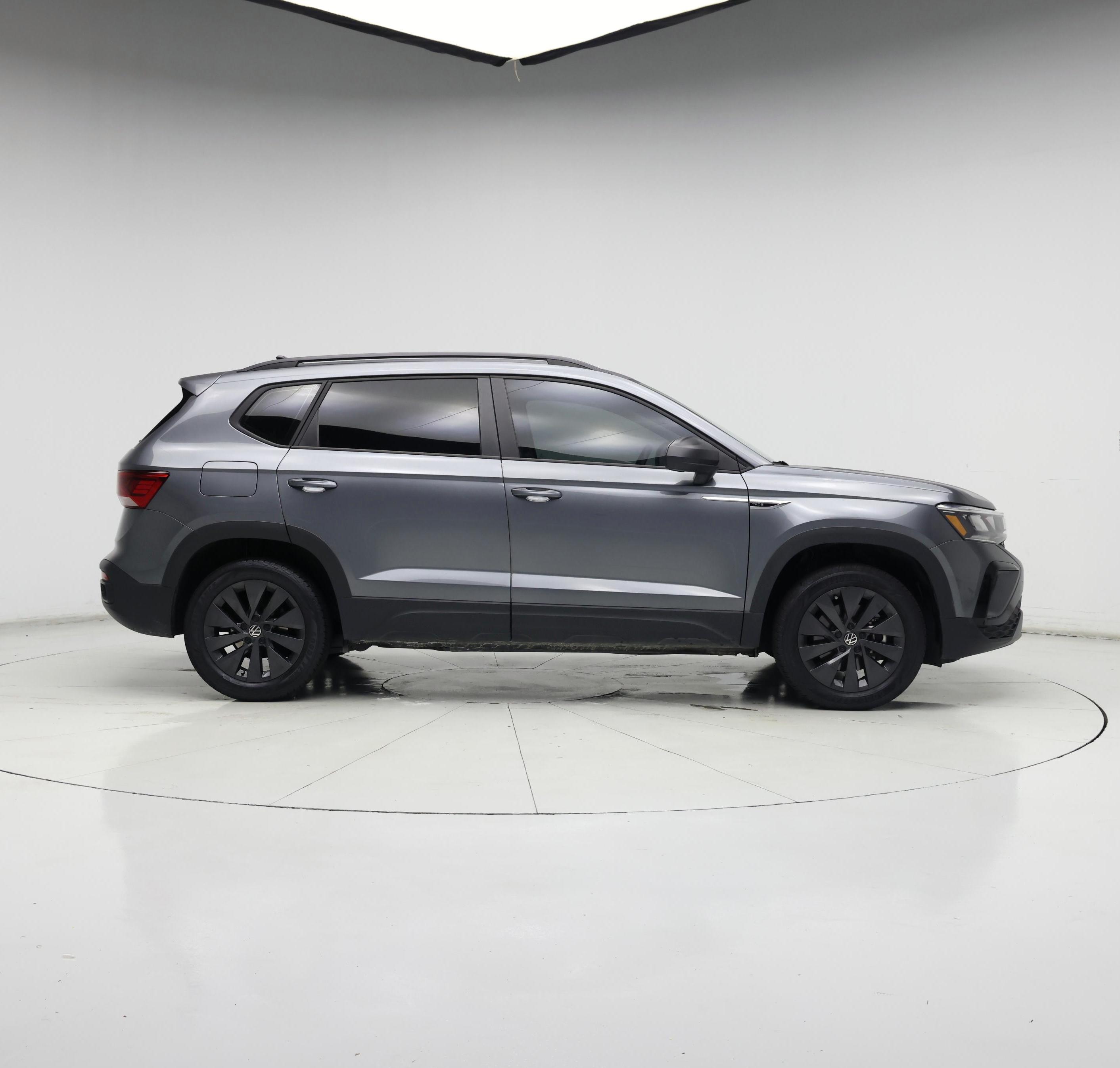 Thumbnail: 2024 Volkswagen Taos - 7