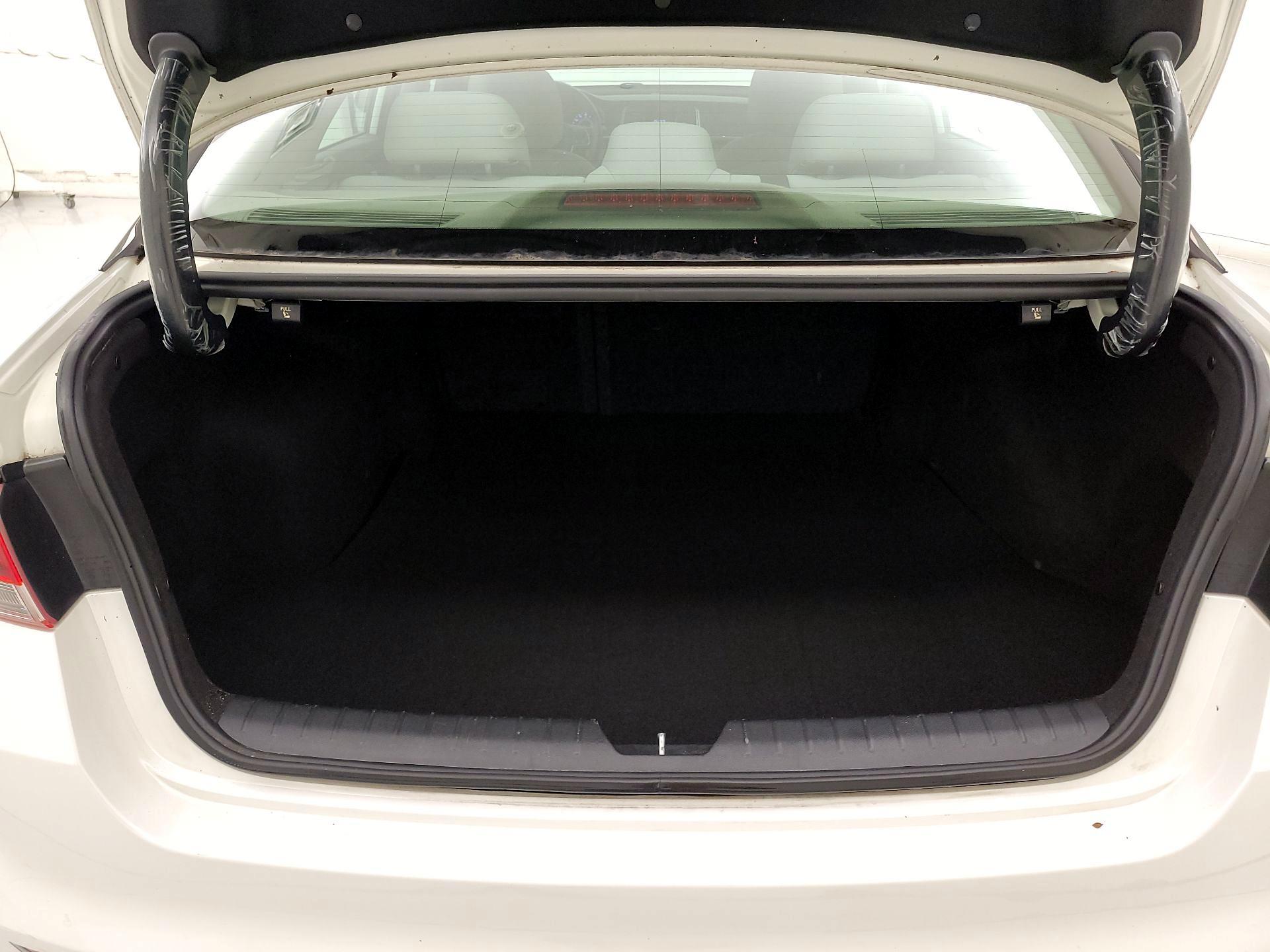 Thumbnail: 2016 Kia Optima - 20