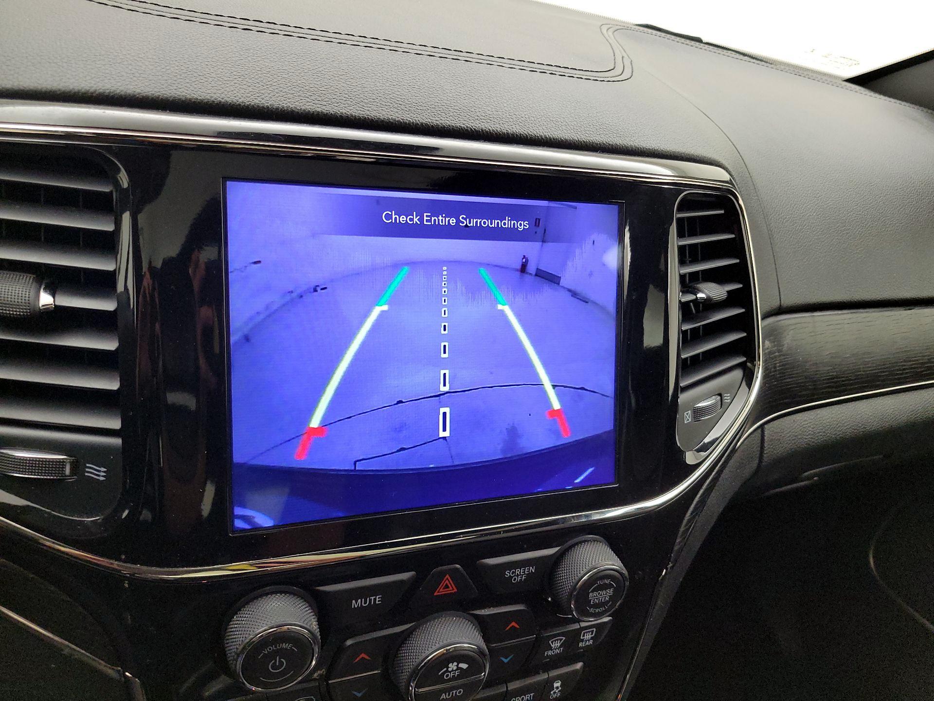 Thumbnail: 2021 Jeep Grand Cherokee - 15