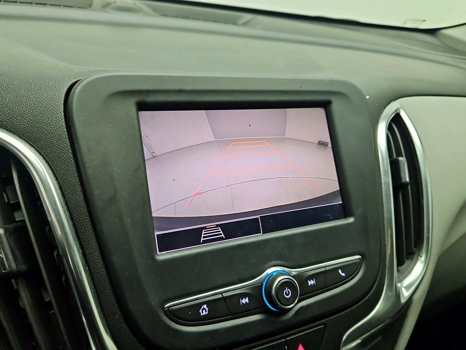 Thumbnail: 2022 Chevrolet Equinox - 14