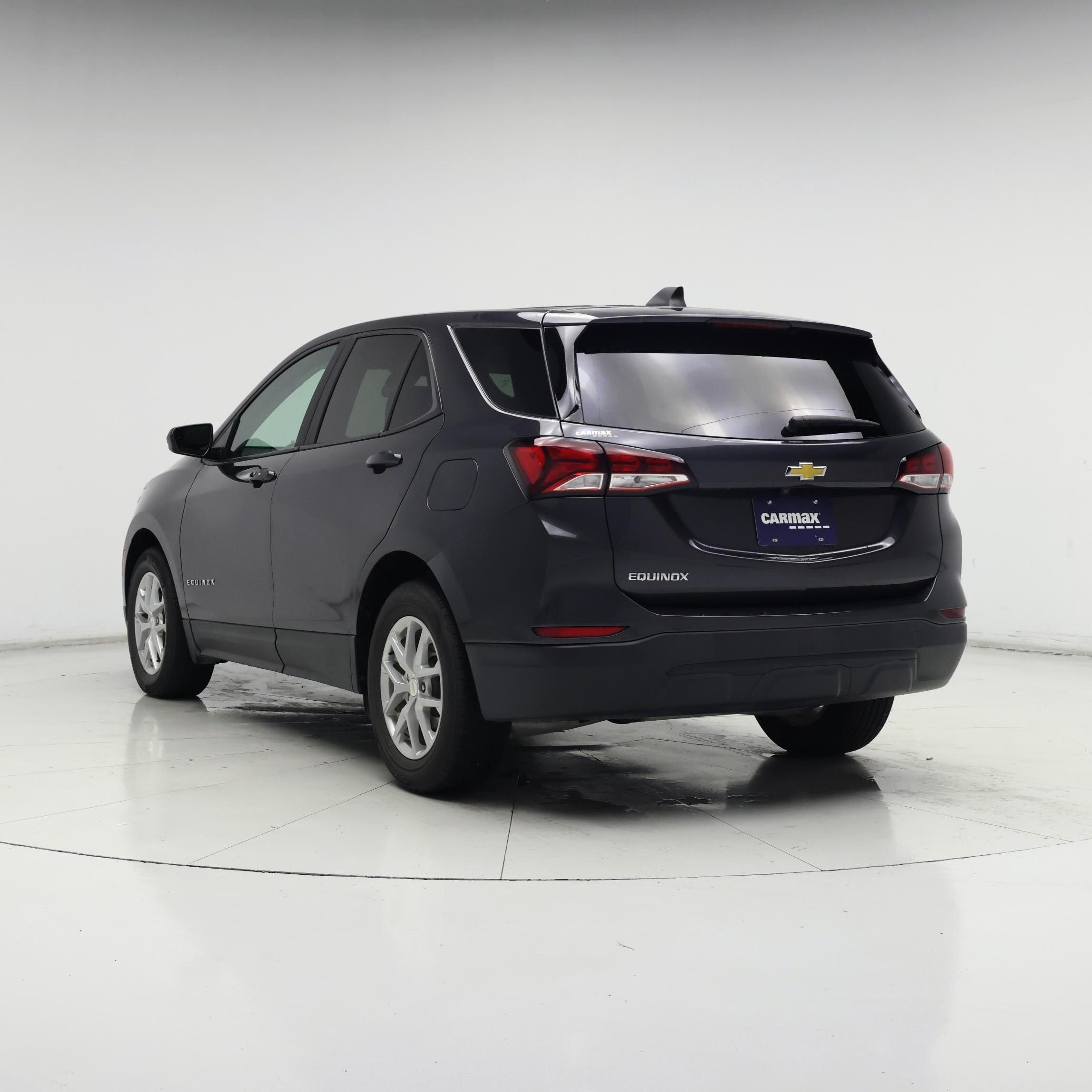 Thumbnail: 2022 Chevrolet Equinox - 2