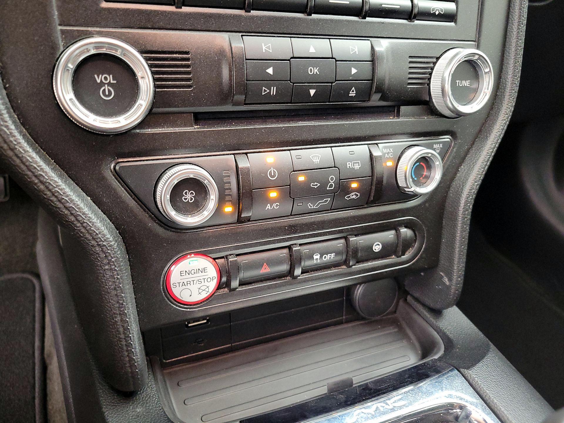 Thumbnail: 2016 Ford Mustang - 16