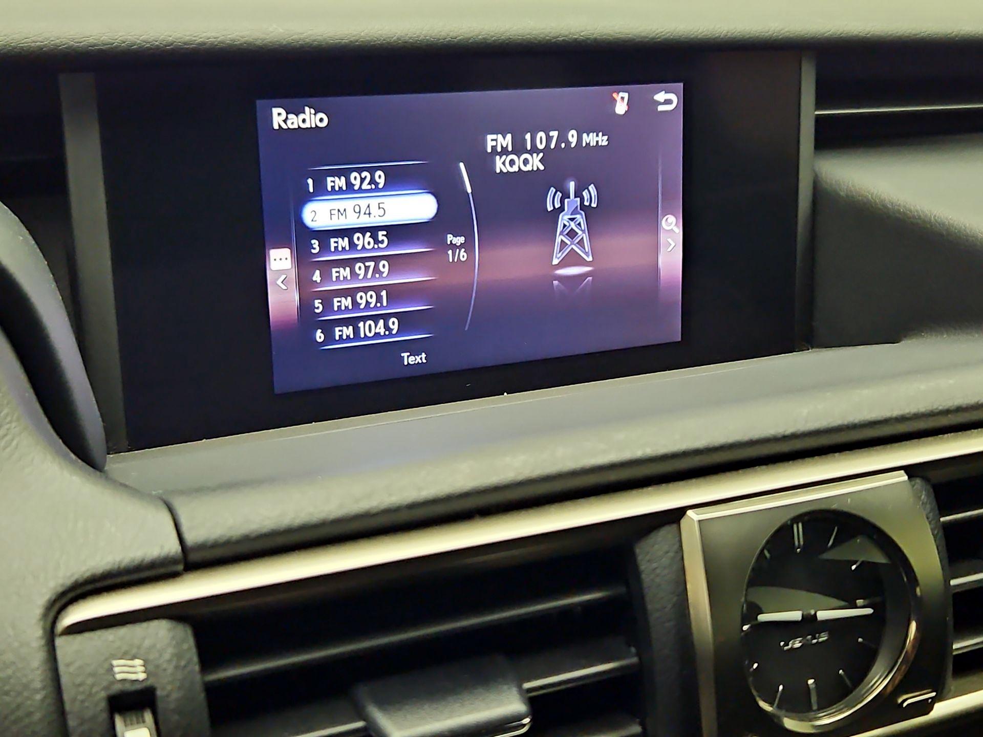 Thumbnail: 2020 Lexus IS - 15