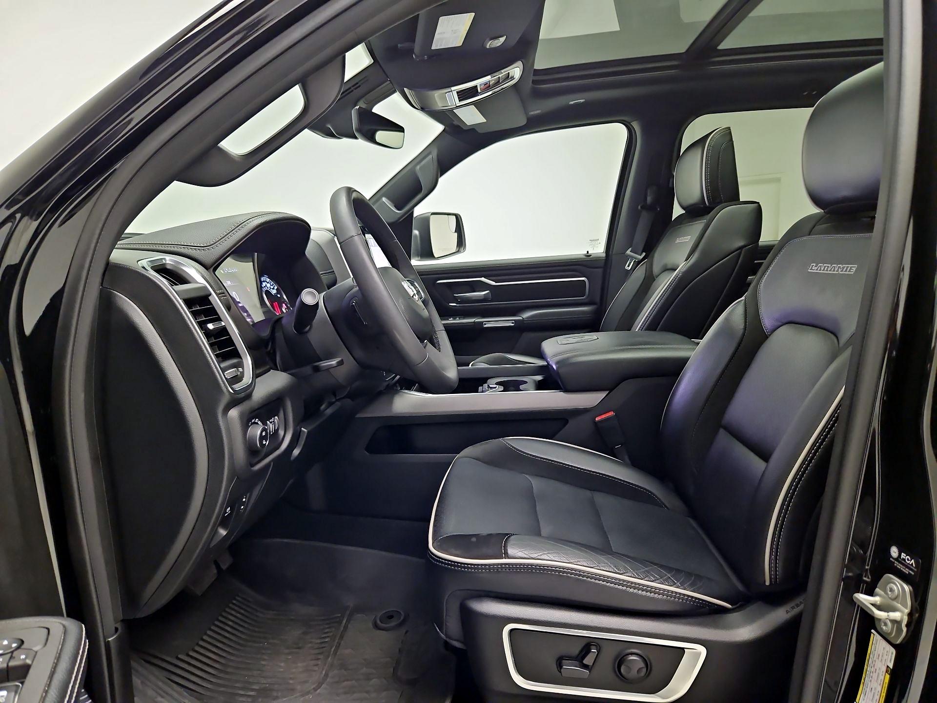 Thumbnail: 2025 RAM 1500 - 11