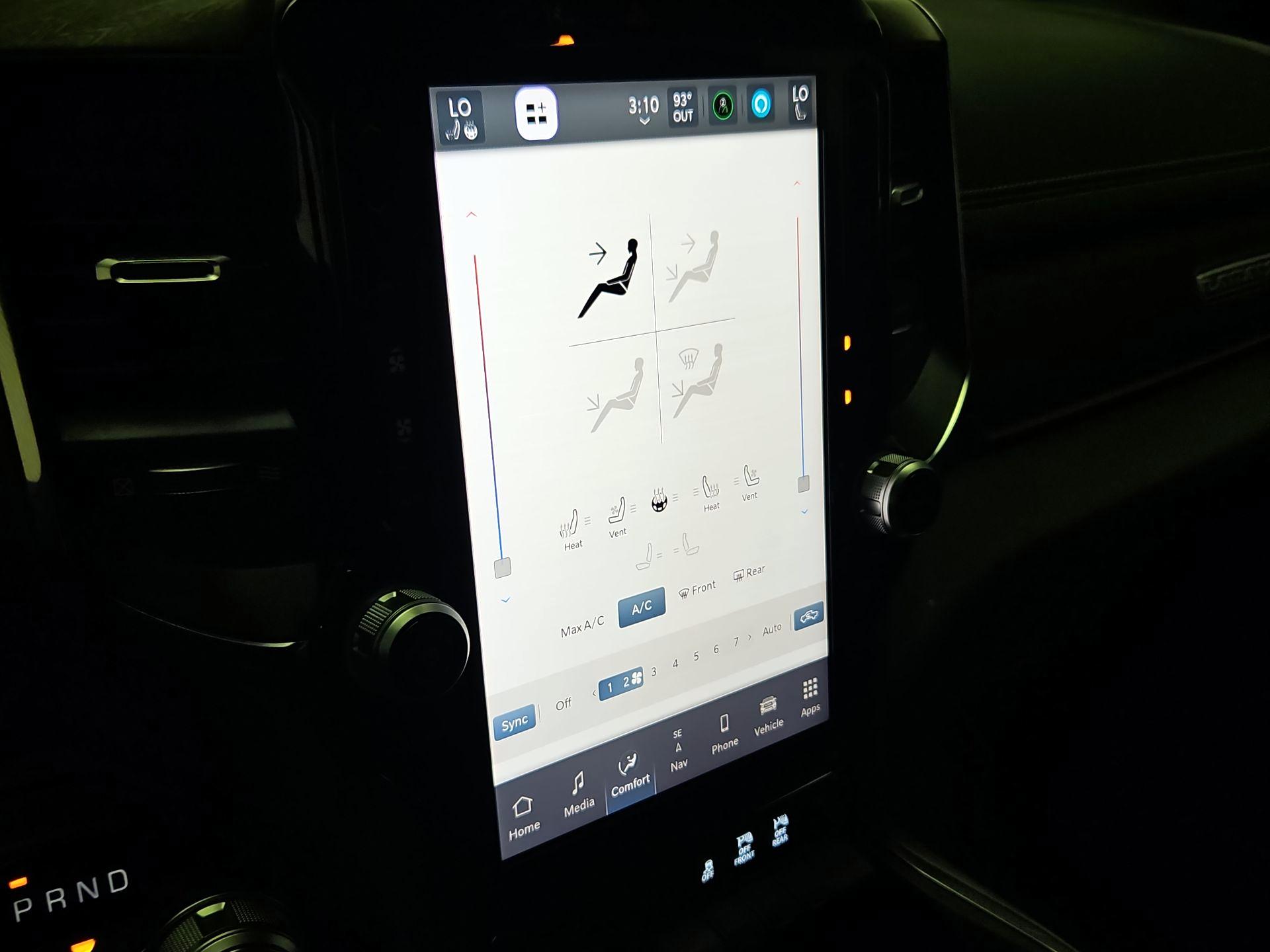 Thumbnail: 2025 RAM 1500 - 17