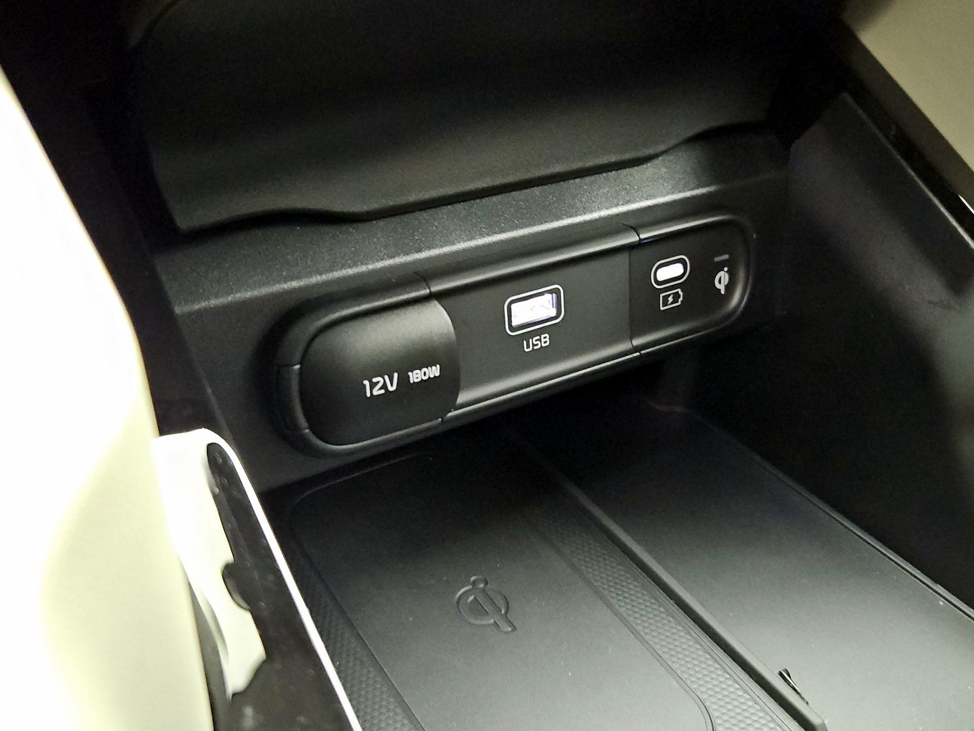 Thumbnail: 2025 Kia Telluride - 19