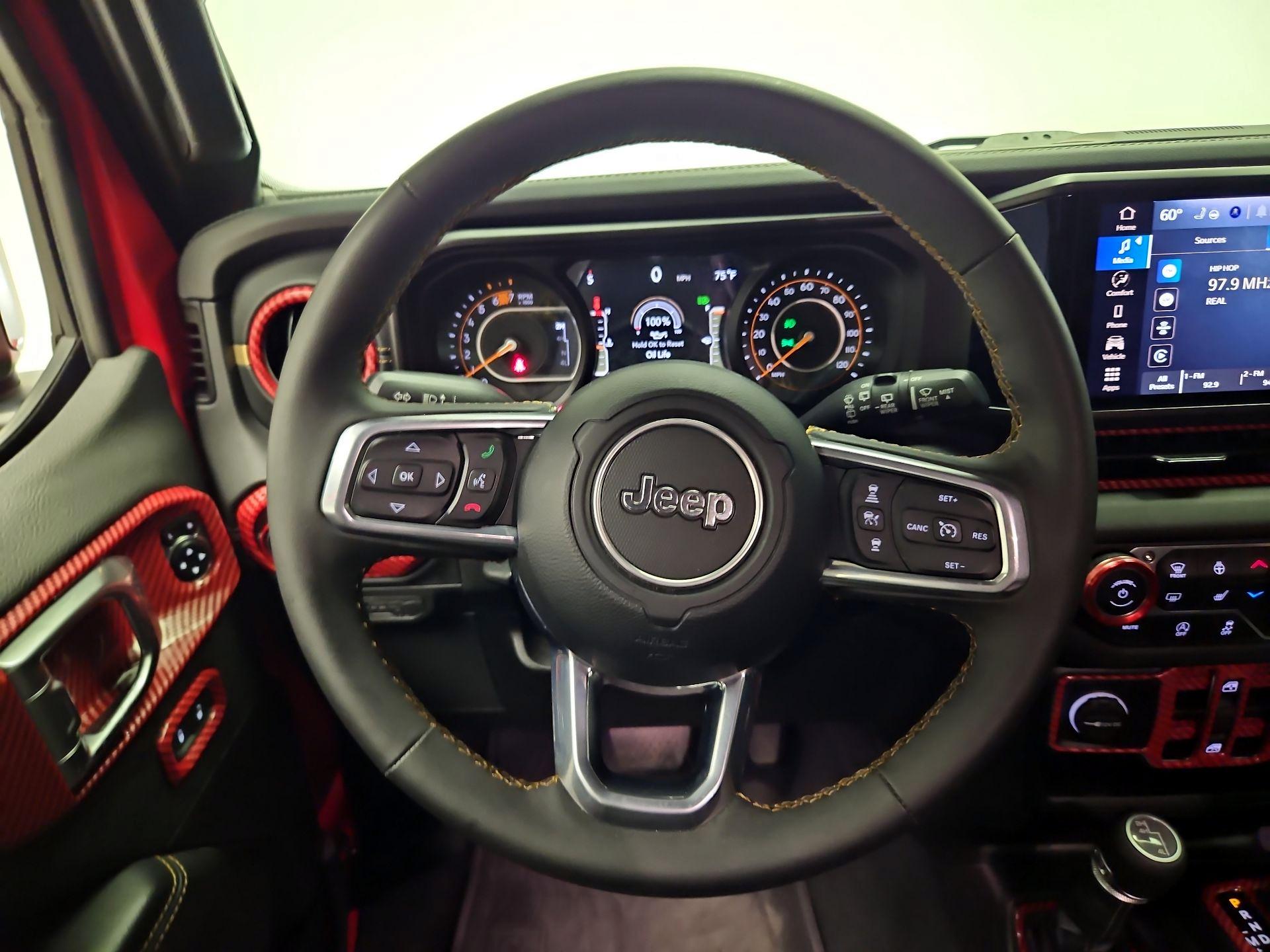 Thumbnail: 2024 Jeep Wrangler - 10