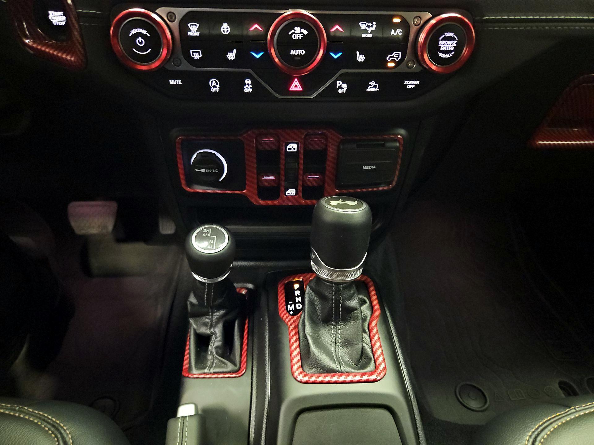 Thumbnail: 2024 Jeep Wrangler - 16