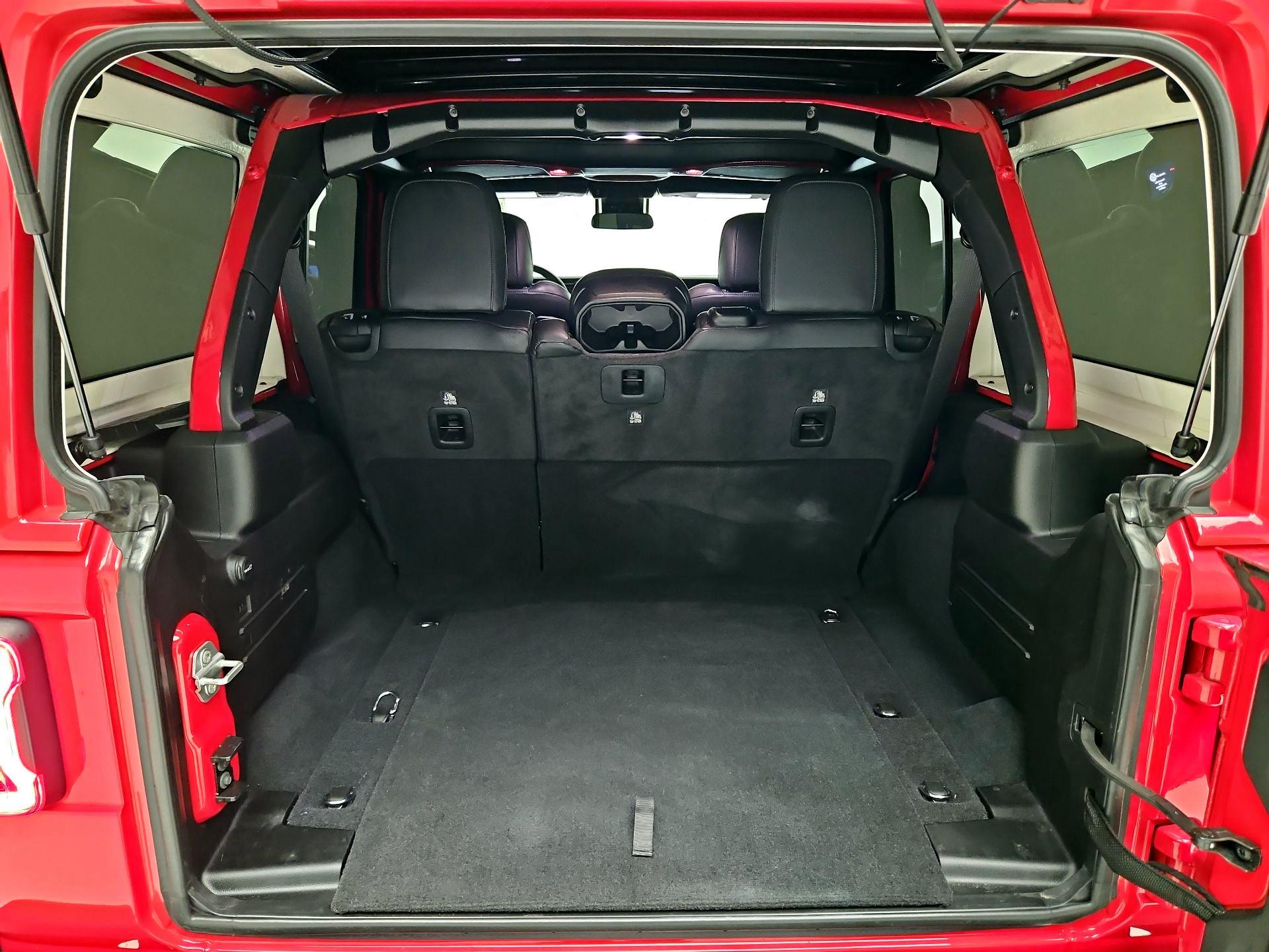 Thumbnail: 2024 Jeep Wrangler - 18