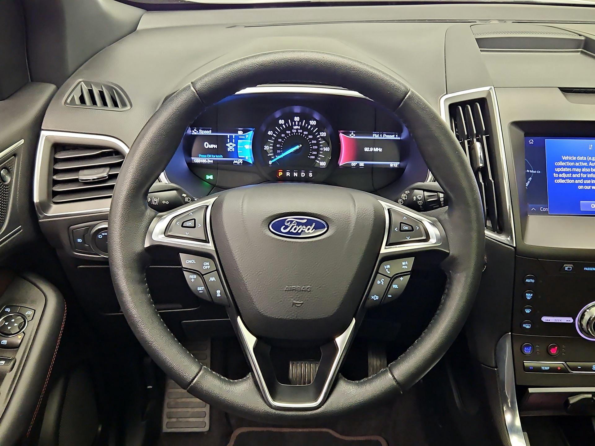 Thumbnail: 2020 Ford Edge - 10