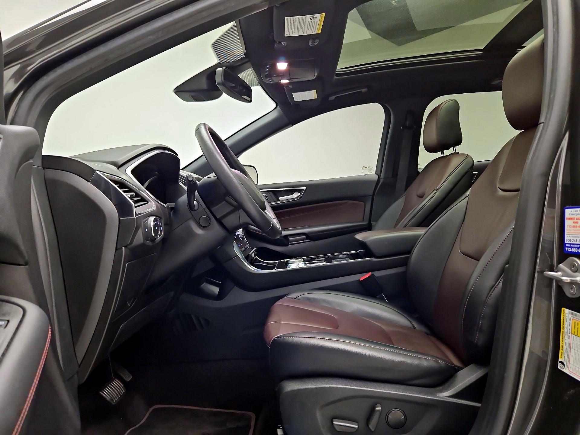 Thumbnail: 2020 Ford Edge - 11