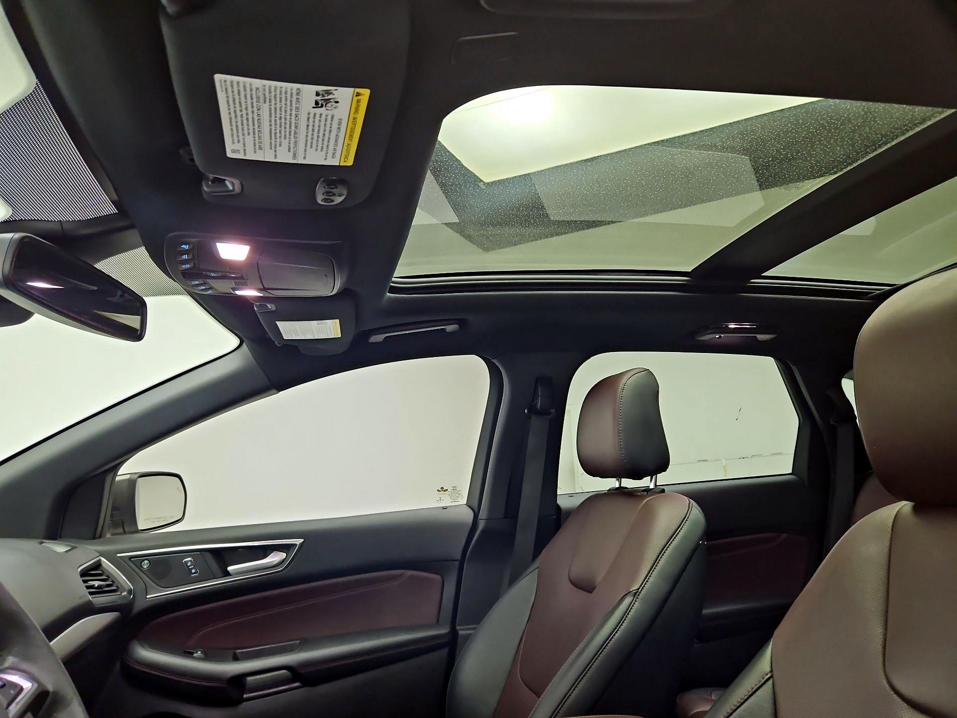 Thumbnail: 2020 Ford Edge - 20