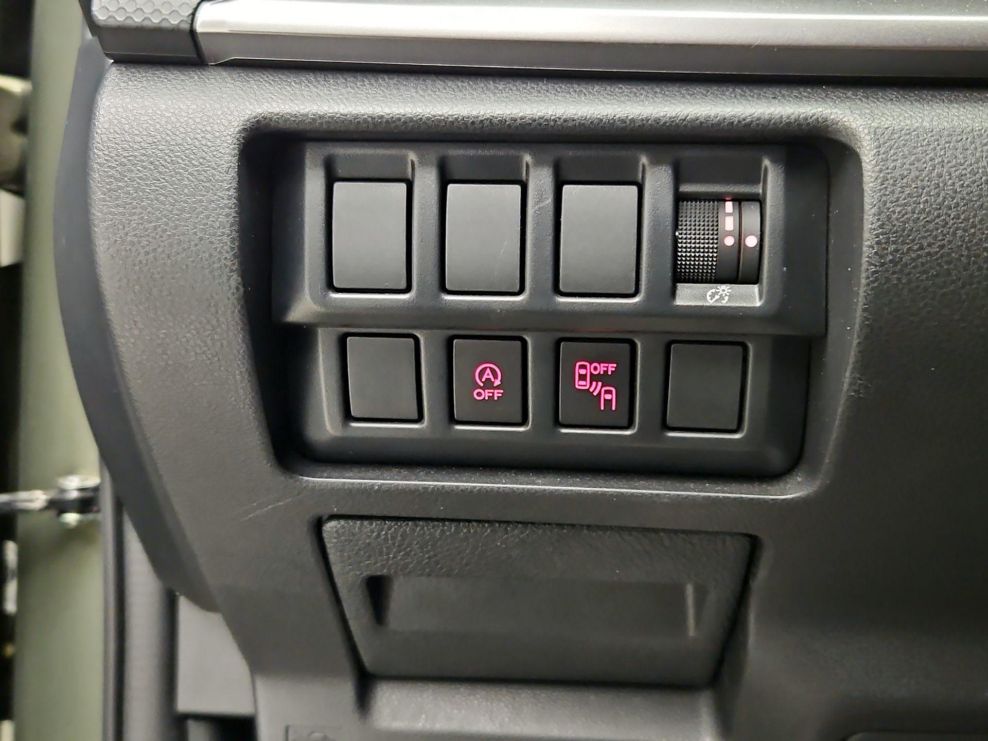 Thumbnail: 2020 Subaru Forester - 13