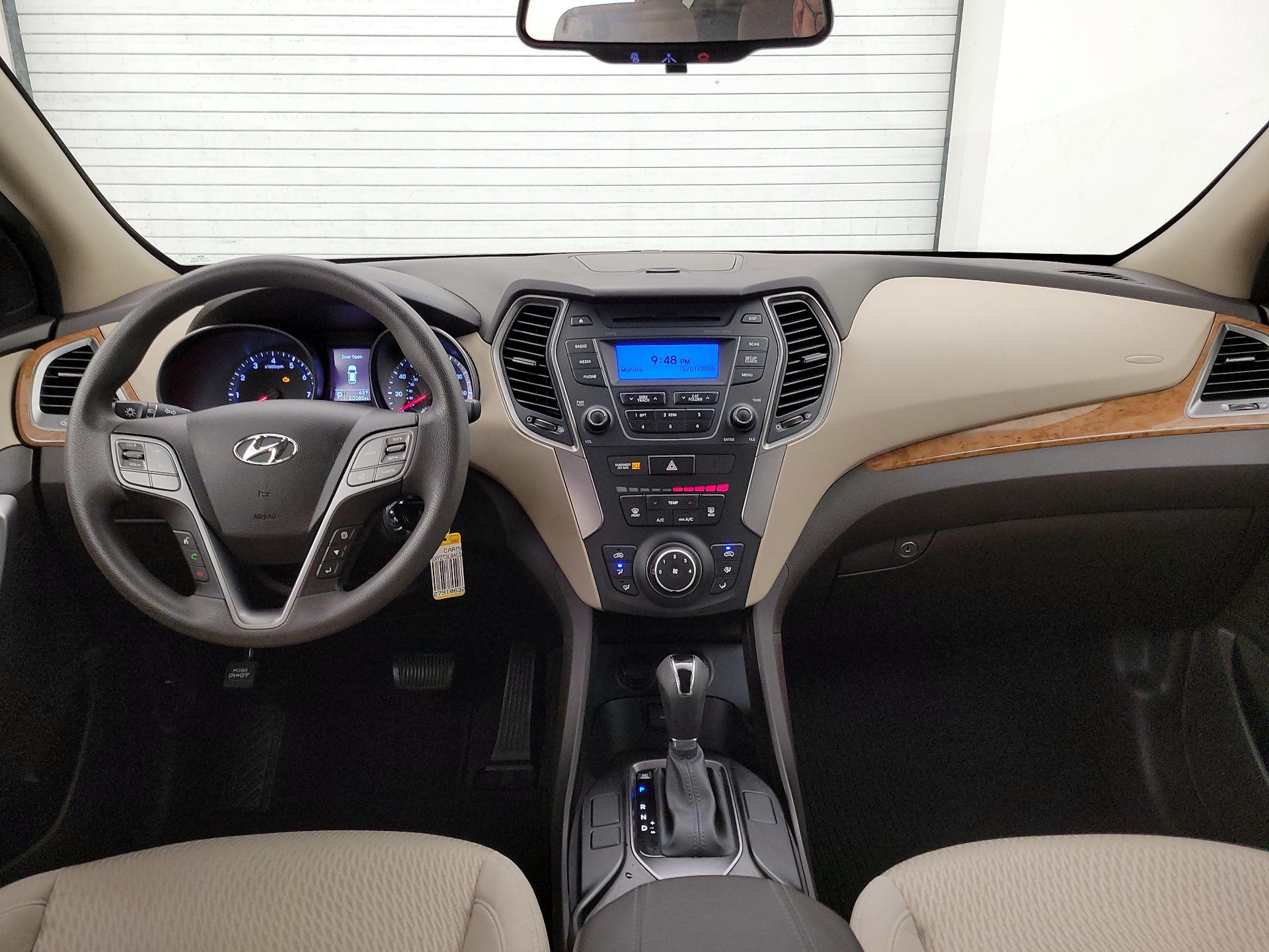 Thumbnail: 2014 Hyundai Santa Fe - 9